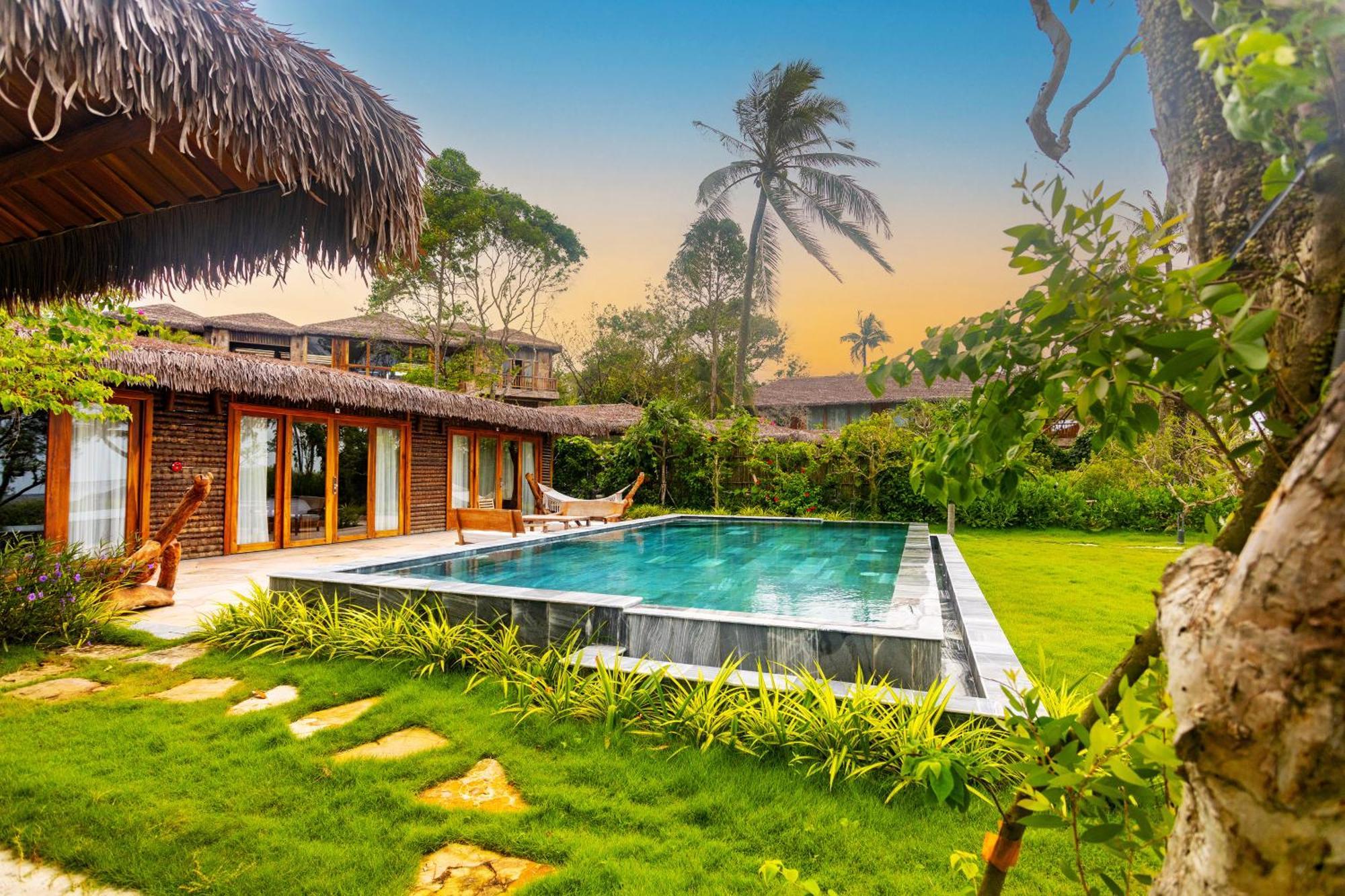 Resort Ocean Bay &