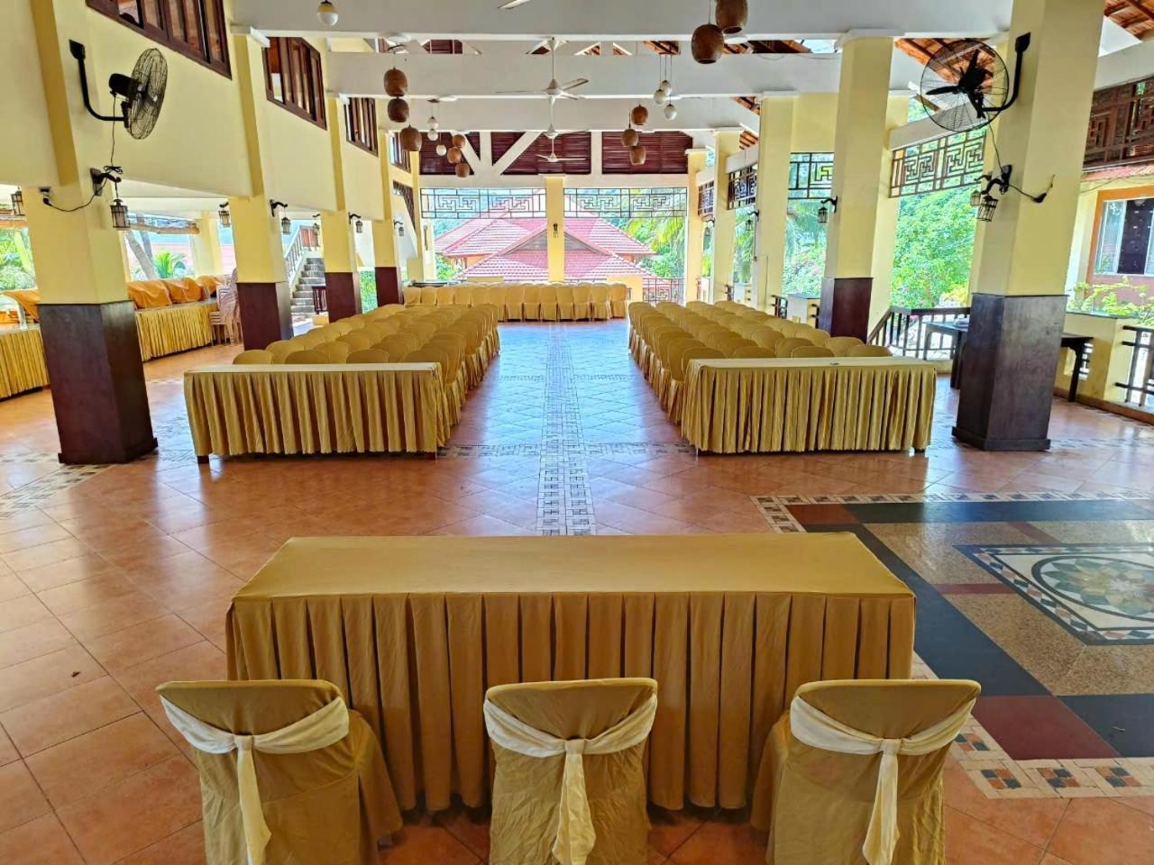 Resort Hon Rom Central Beach Resort Mui Ne