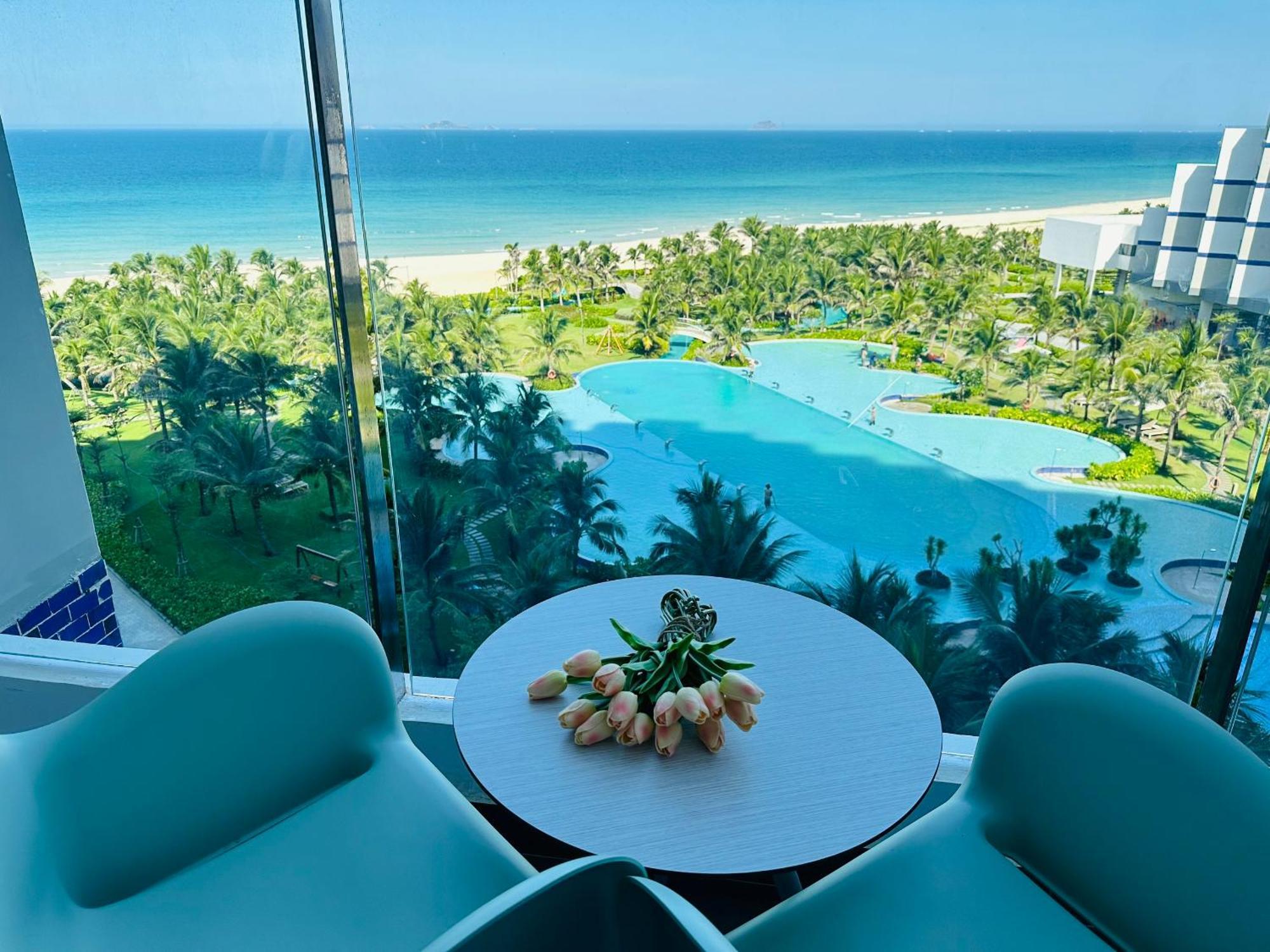 The Oceanview Apartment
