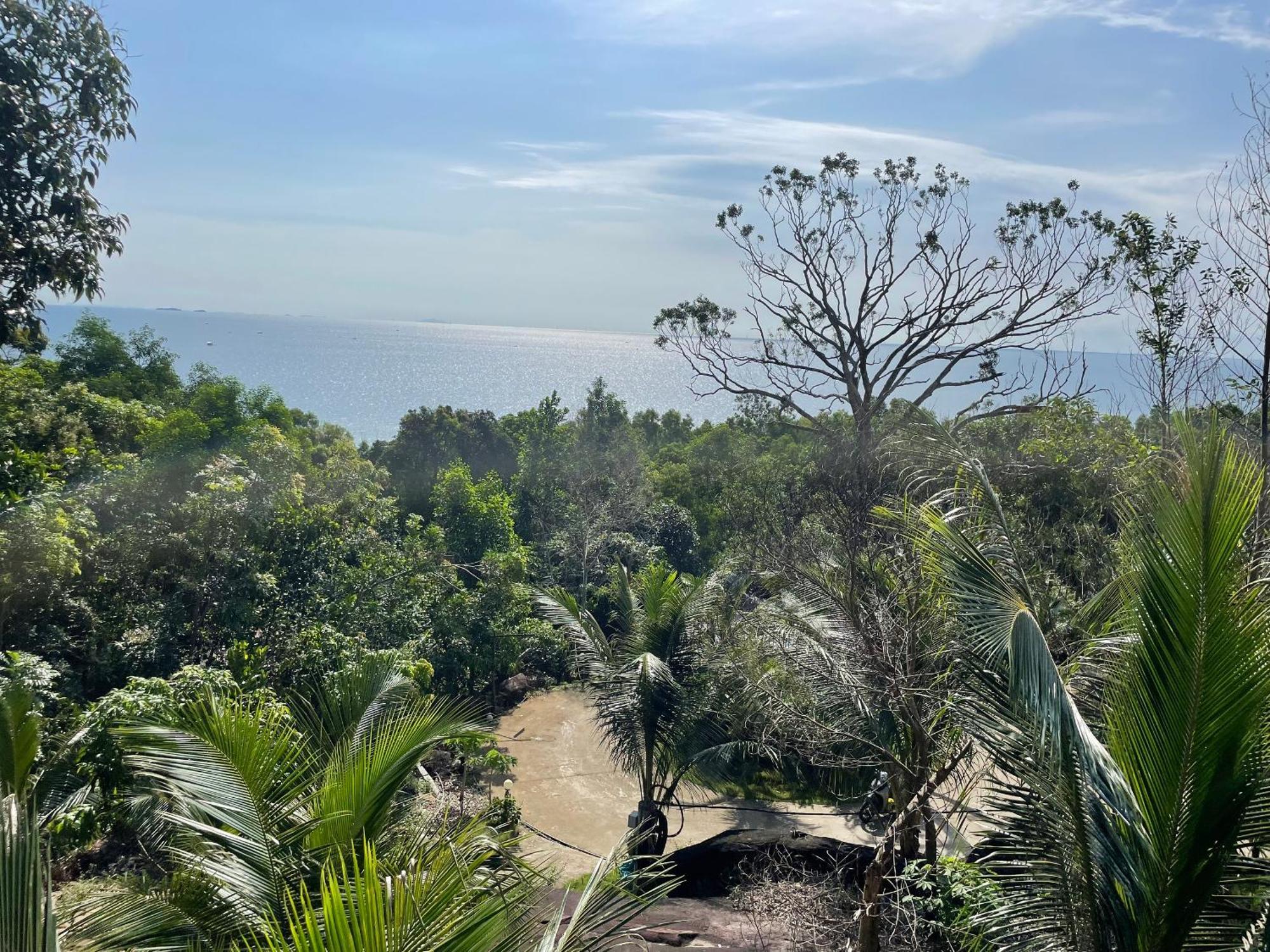 Villa Ong Vinh House - Living Among Nature ! Phu Quoc