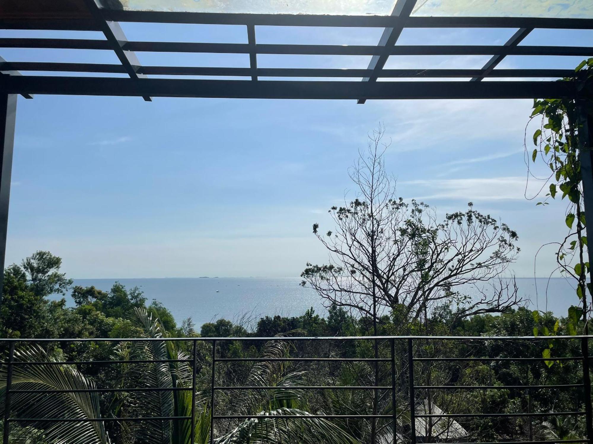 Ong Vinh House - Living Among Nature ! Villa Phu Quoc
