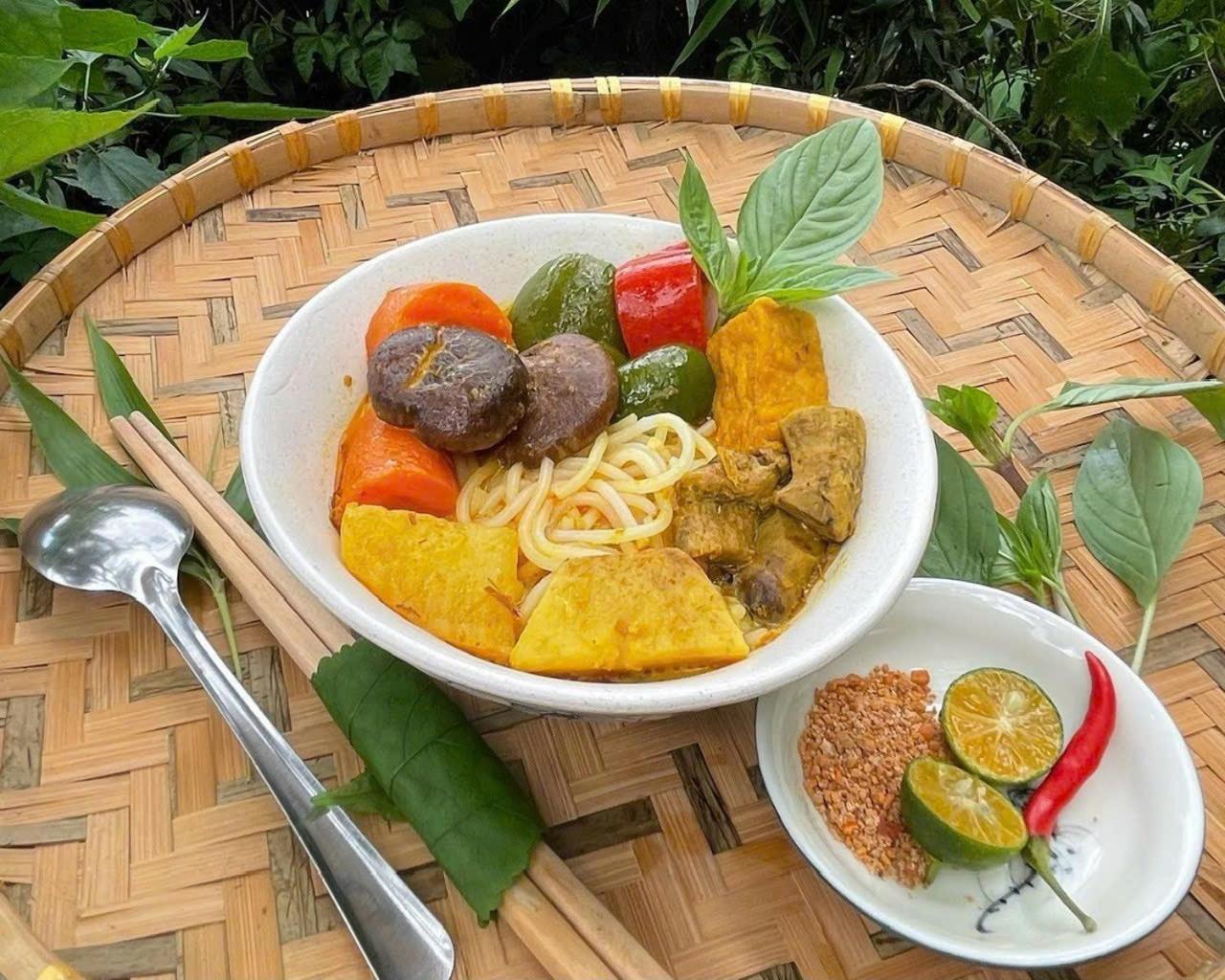 Trang 3* Đà Lạt