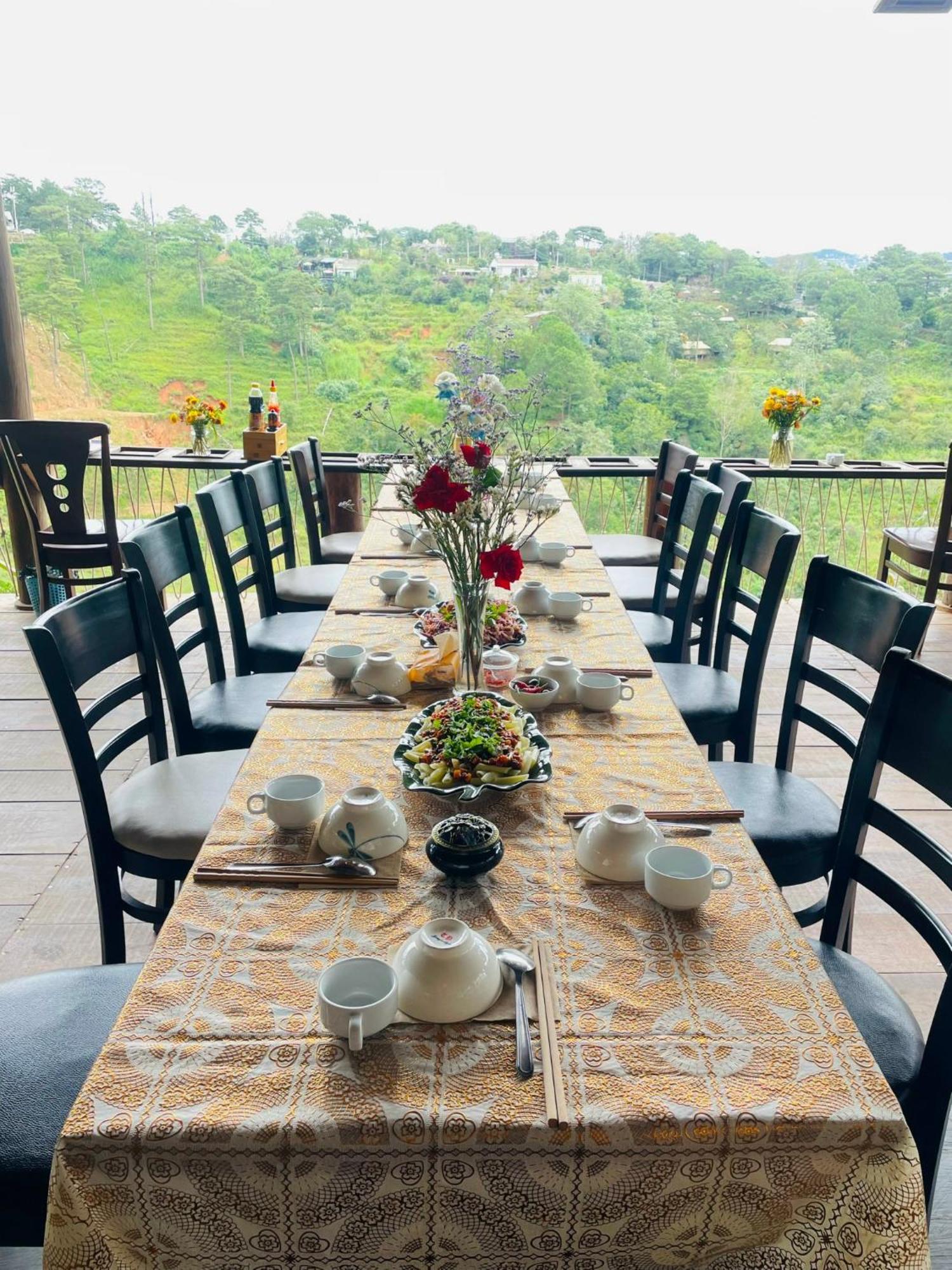 Trang Hotel