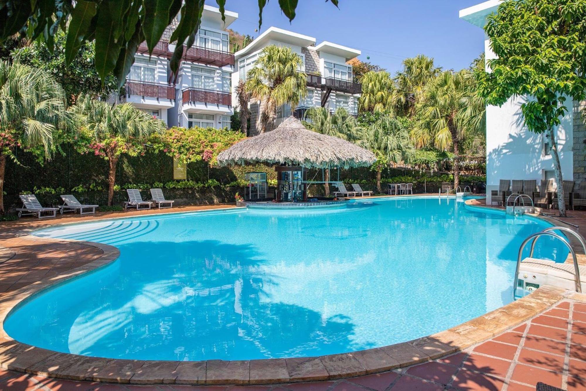 Seaside 4*