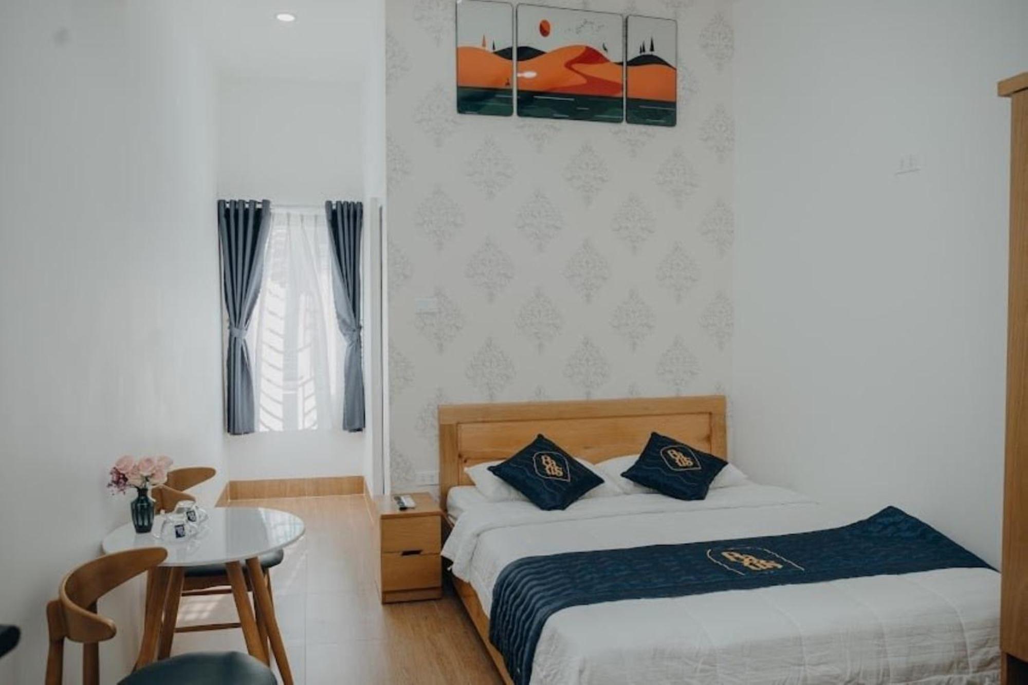 Hotel Paris Binh Thuan 3*