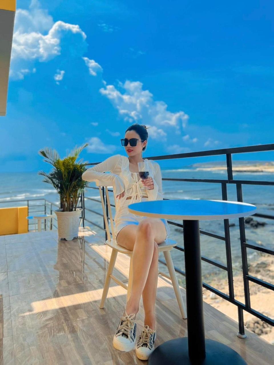 - Giac Biệt thự Cu Lao Thu