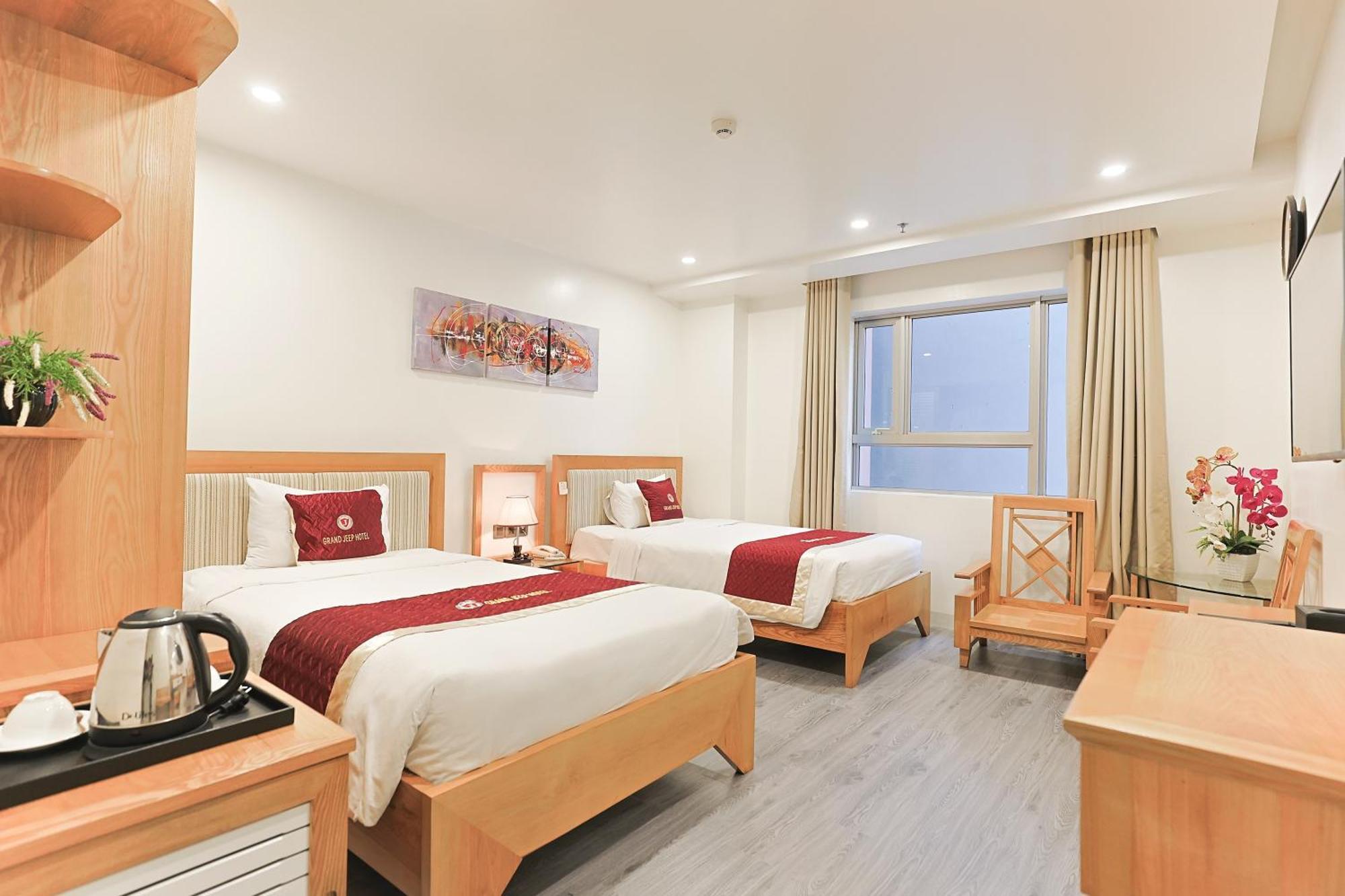 Hotel Grand Jeep 3*