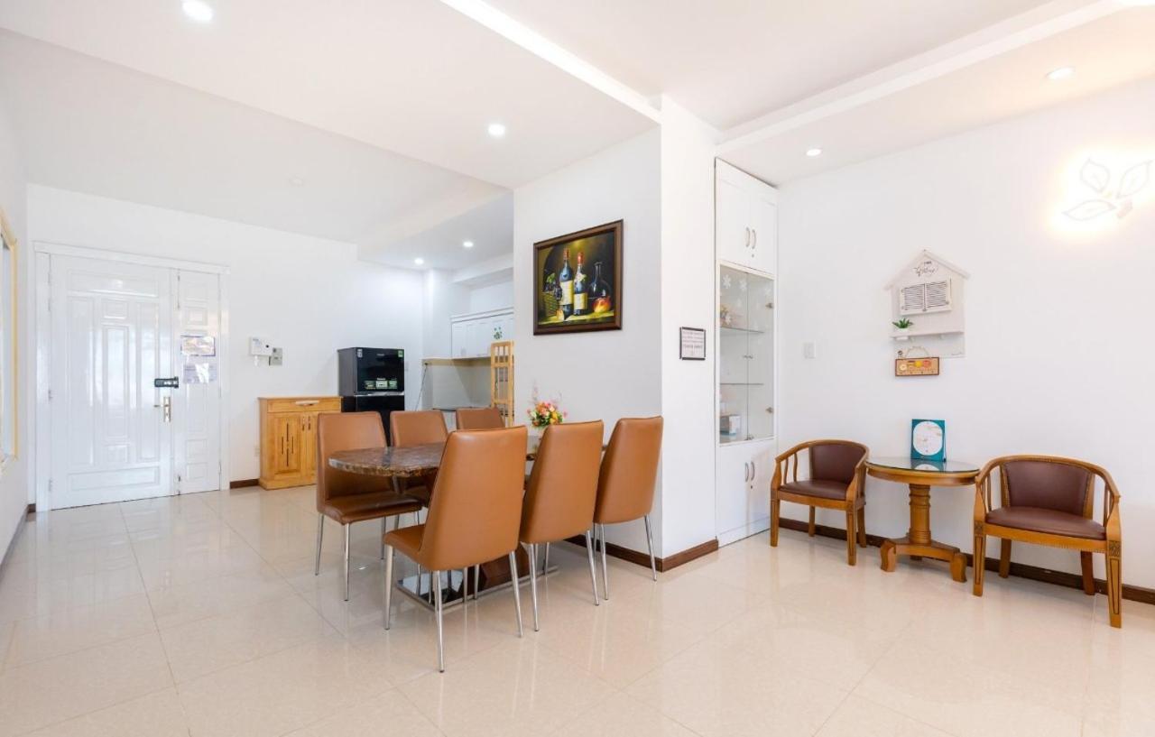 The Grand Condotel Apartment *