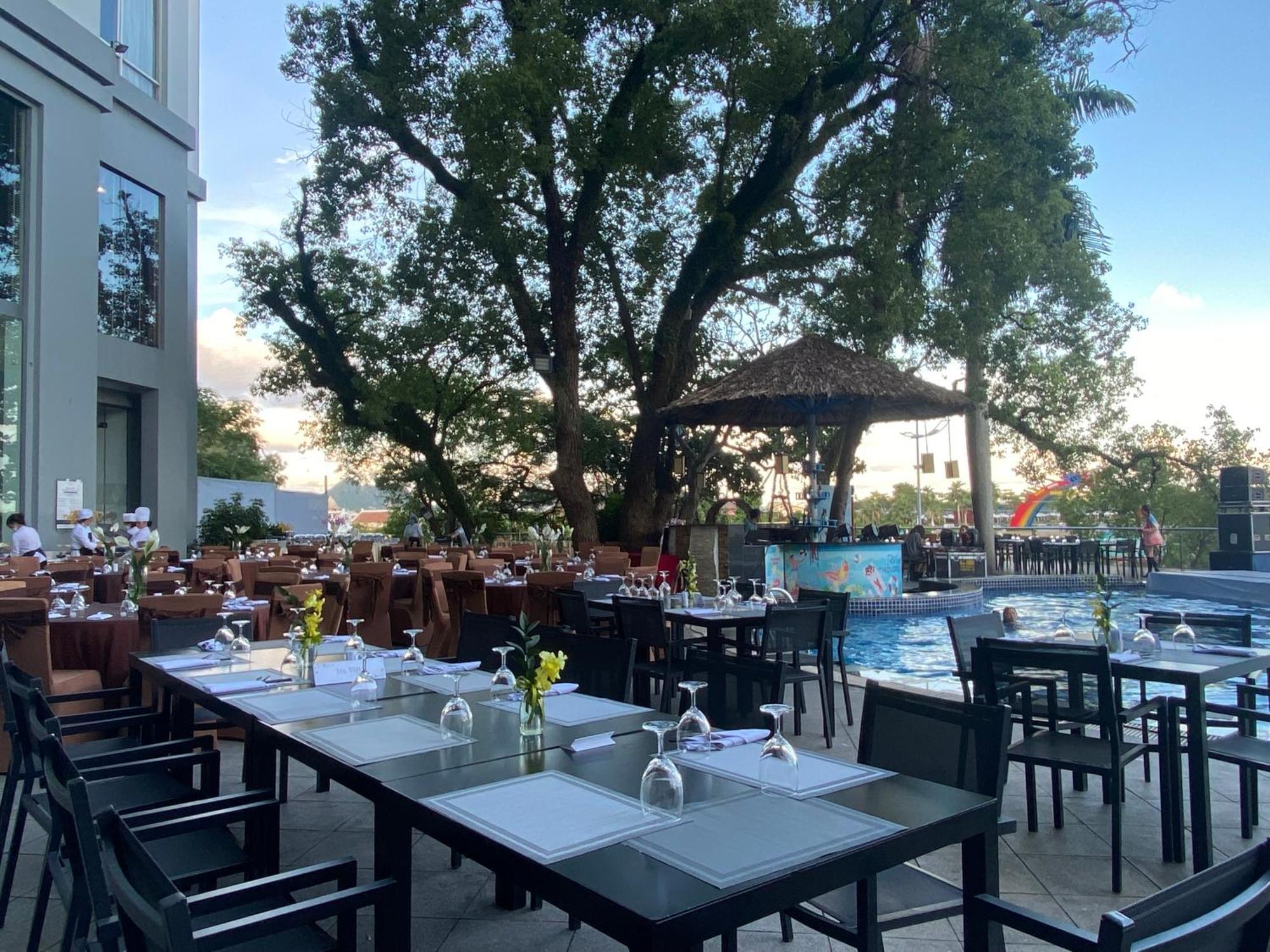 Novotel Bay Hotel Ha Long