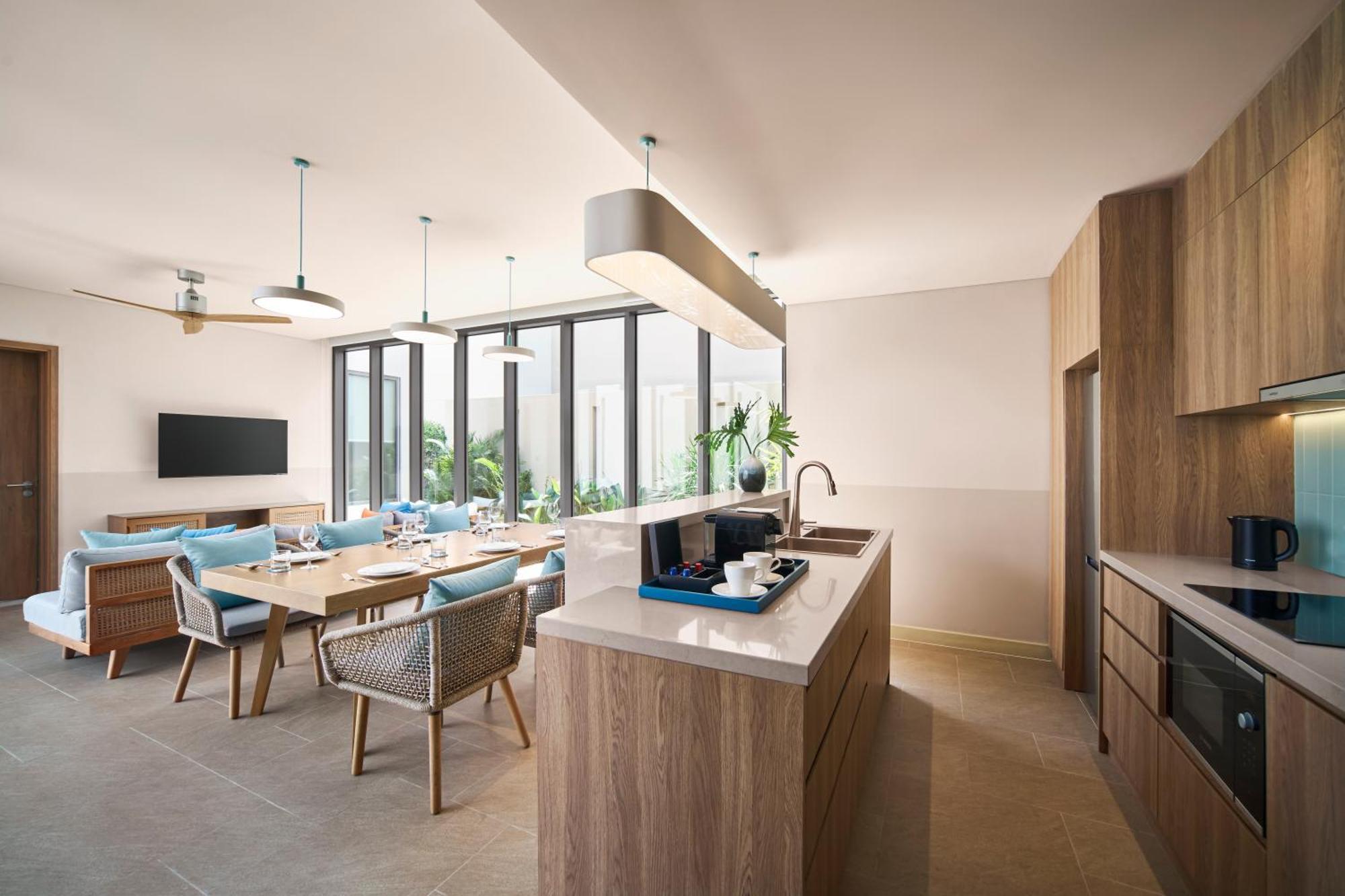 Ixora By Fusion 5*