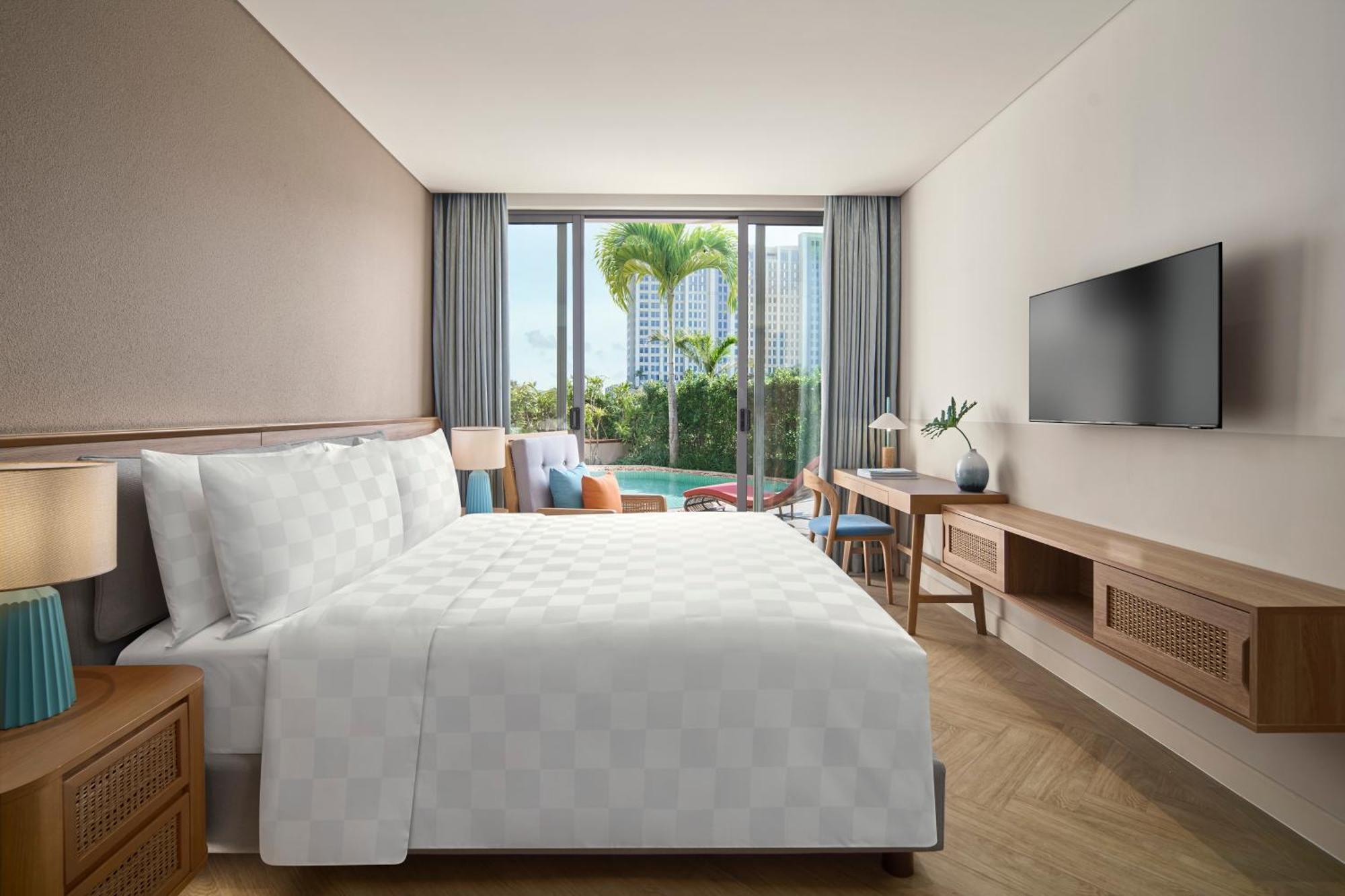Ixora By Fusion Hotel 5*