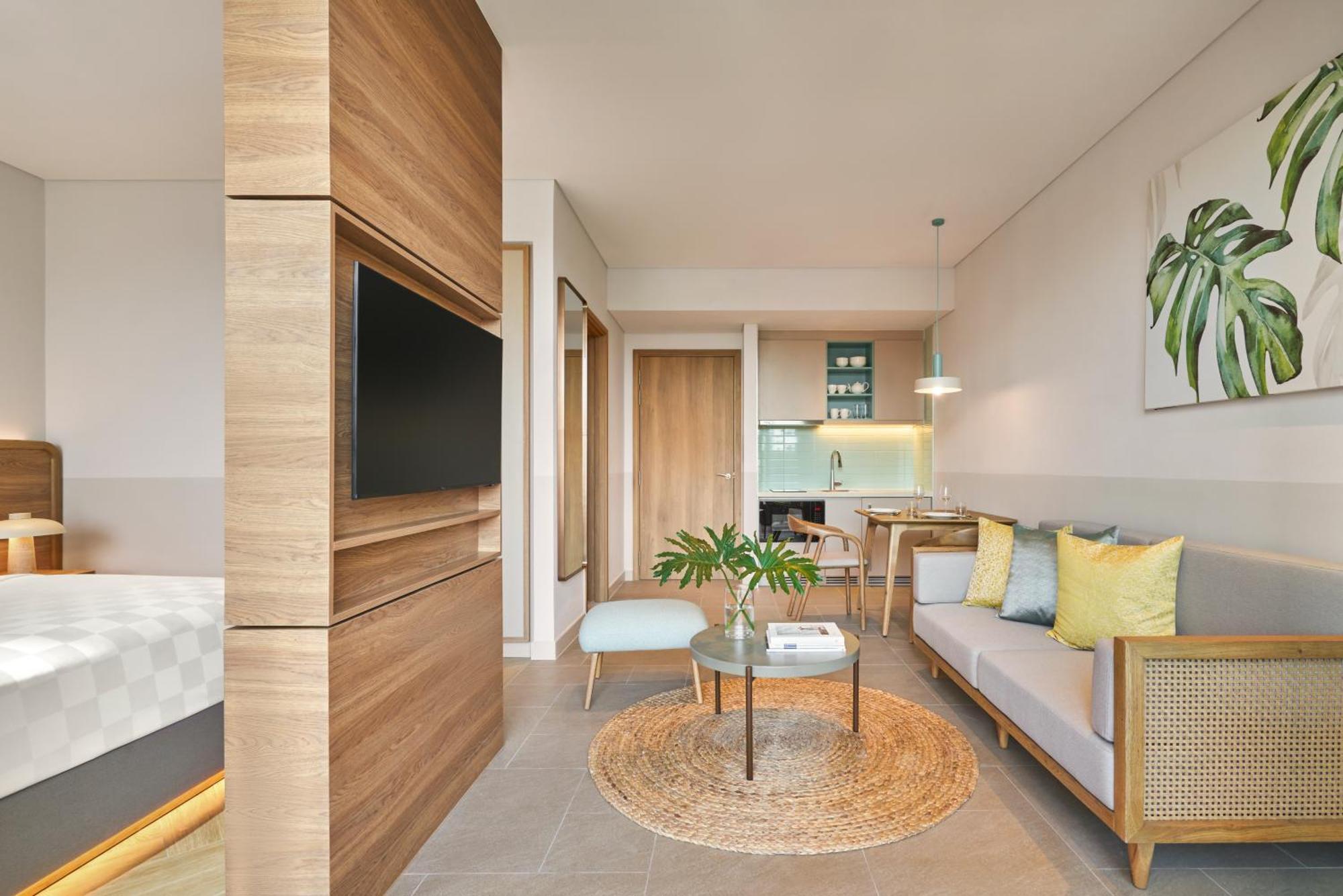 Ixora By Fusion 5* Ho Tram