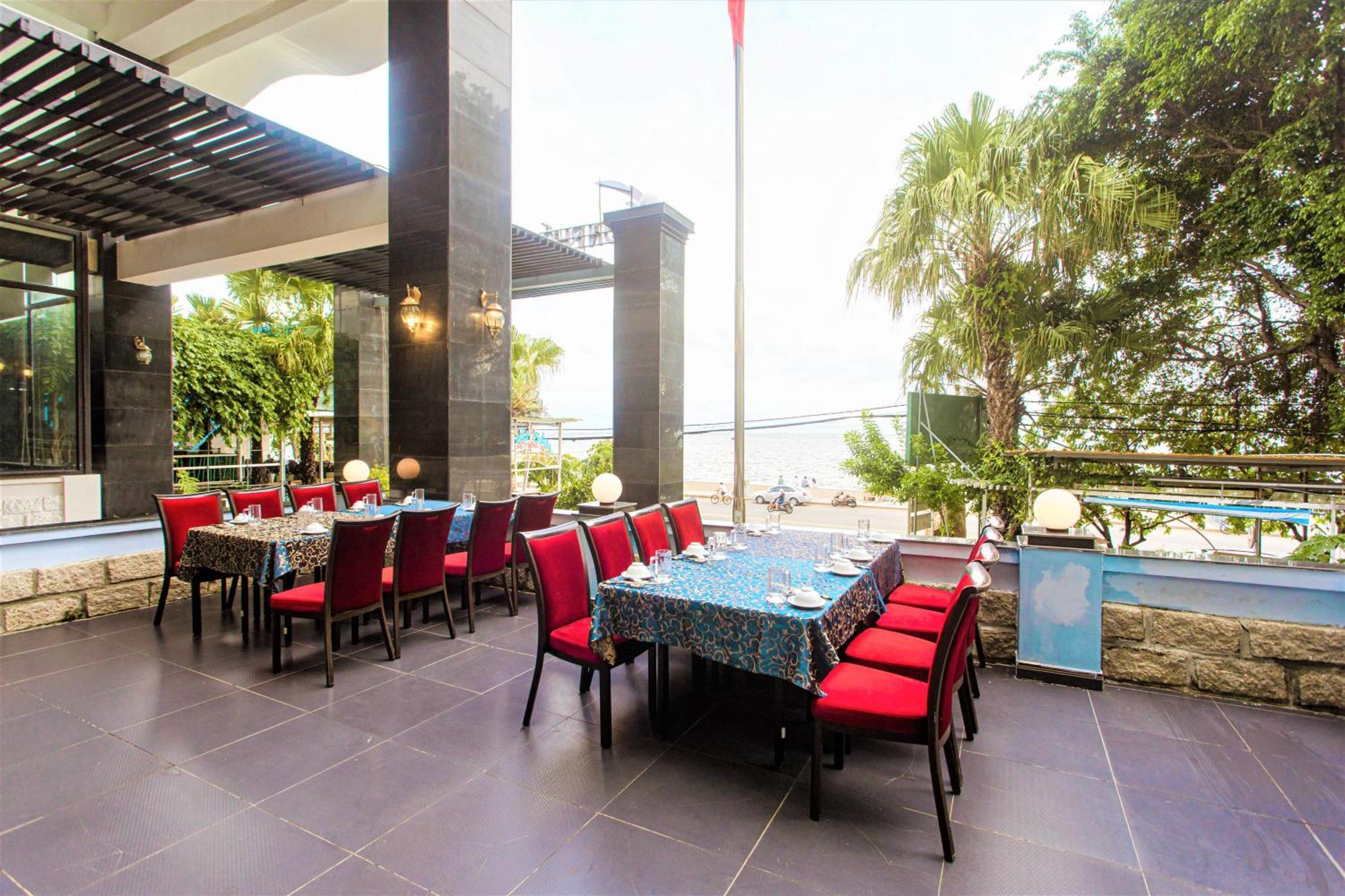 Seaside 4*