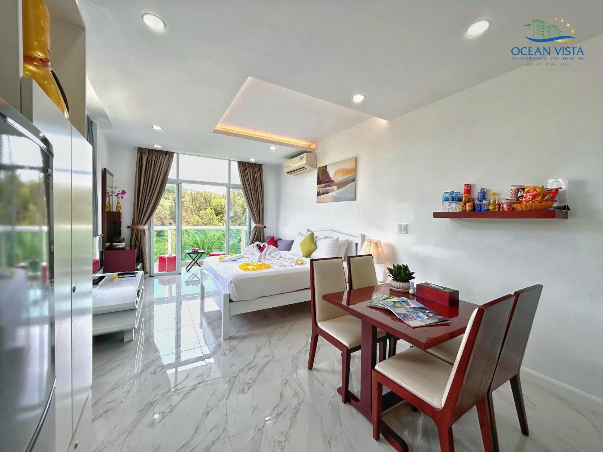 Ocean Vista Apartment