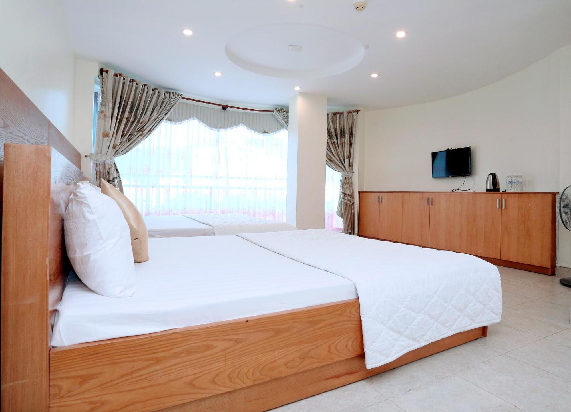 Amis Hotel-trung Tam-gan Bien Hotel 4*