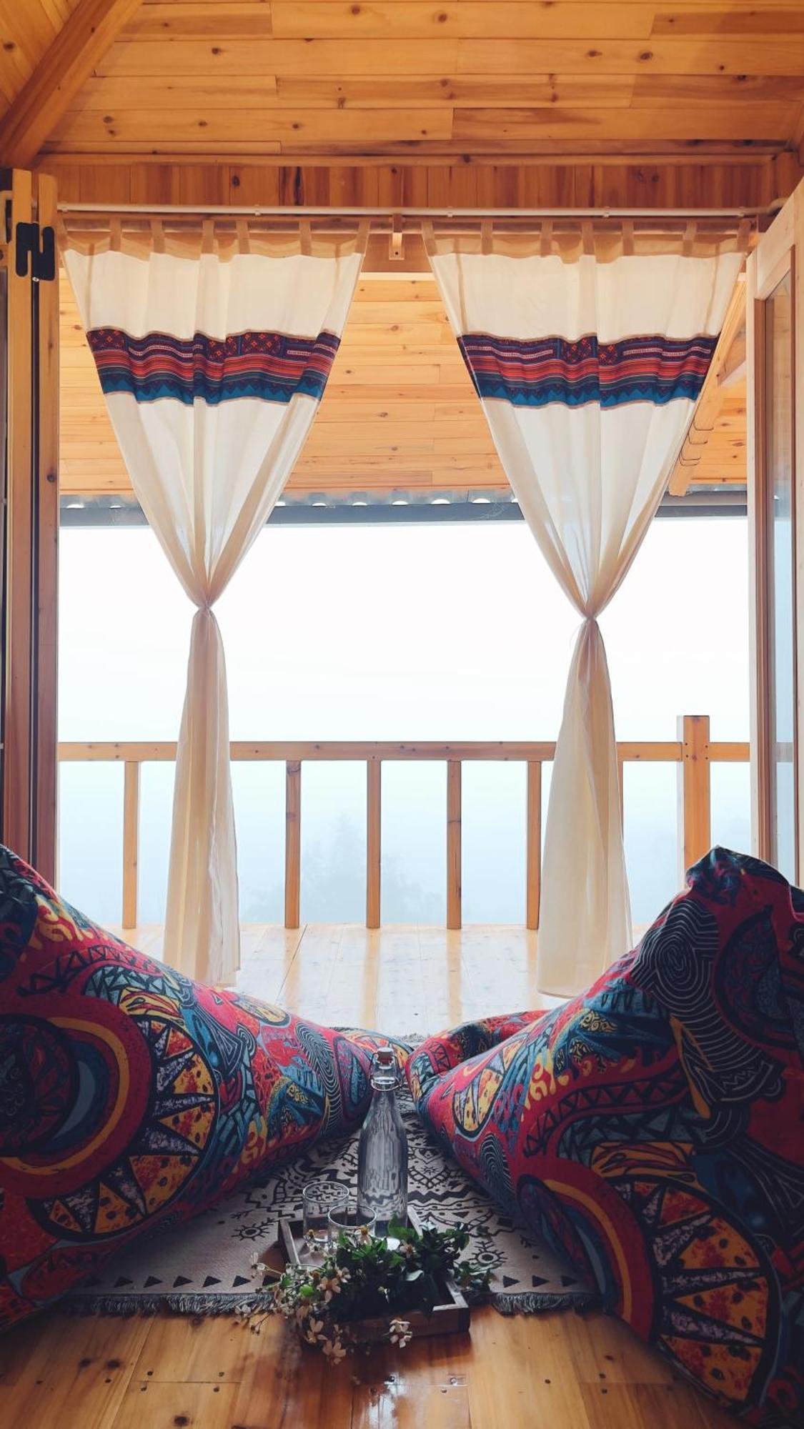 Ap Retreat - Ta Van's Heel Bed & Breakfast *