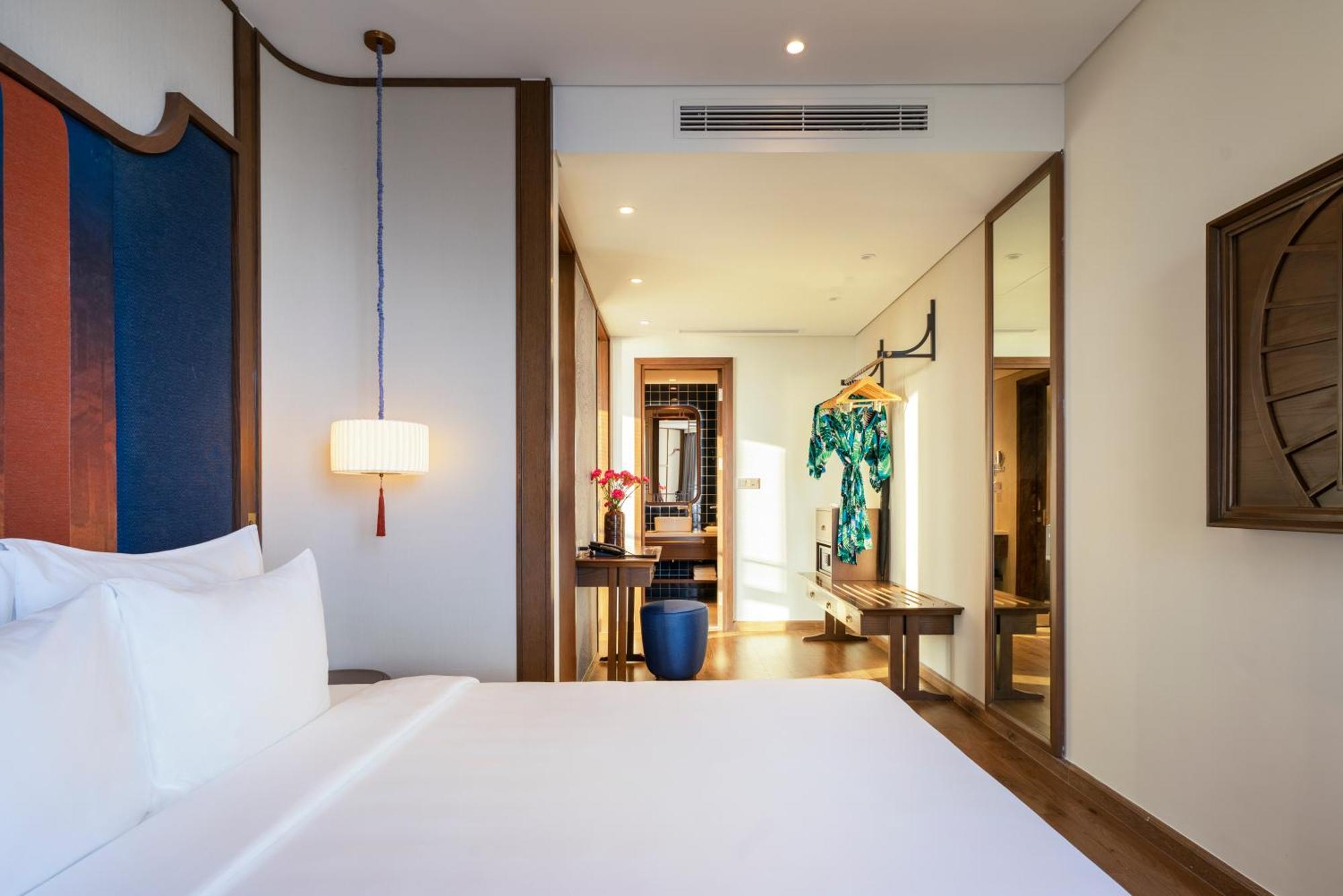Mandala Cham Bay Mui Ne Hotel 5*