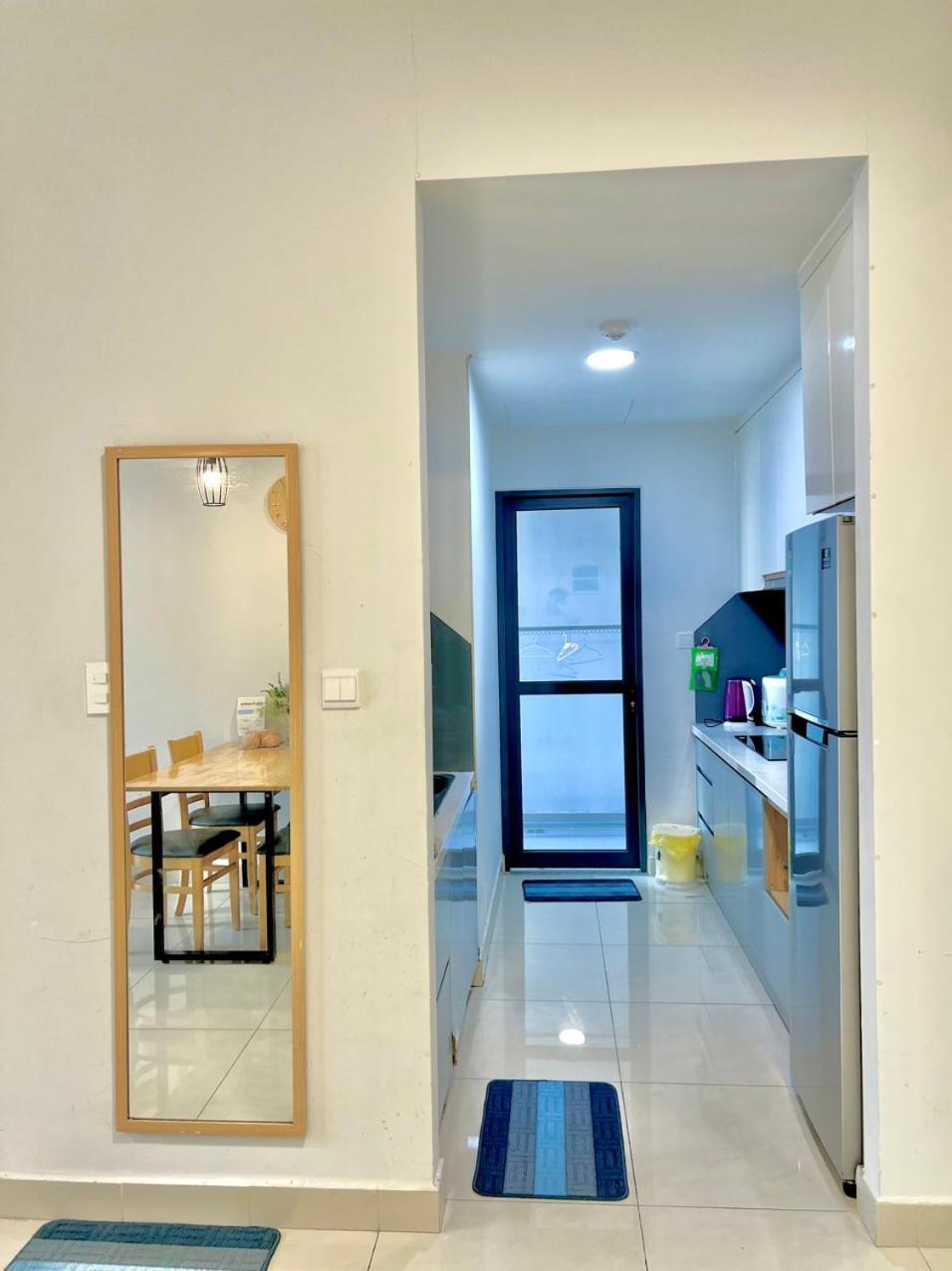 Cho Thue Ho 1pn1wc Full Noi That Dep Celadon Aeon Mall Tan Phu * Ho Chi Minh City