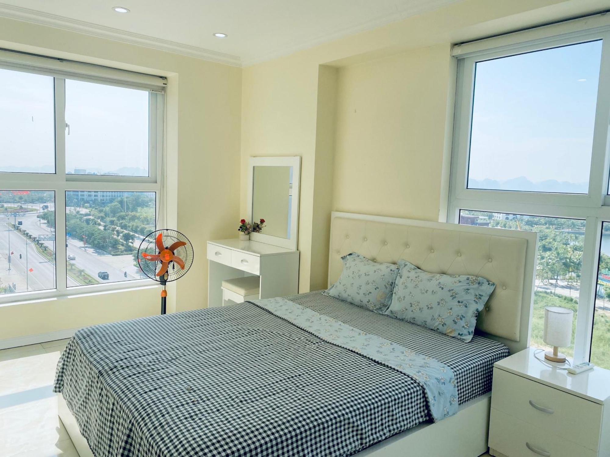 Ho 3 Ngu View Bien Apartment *