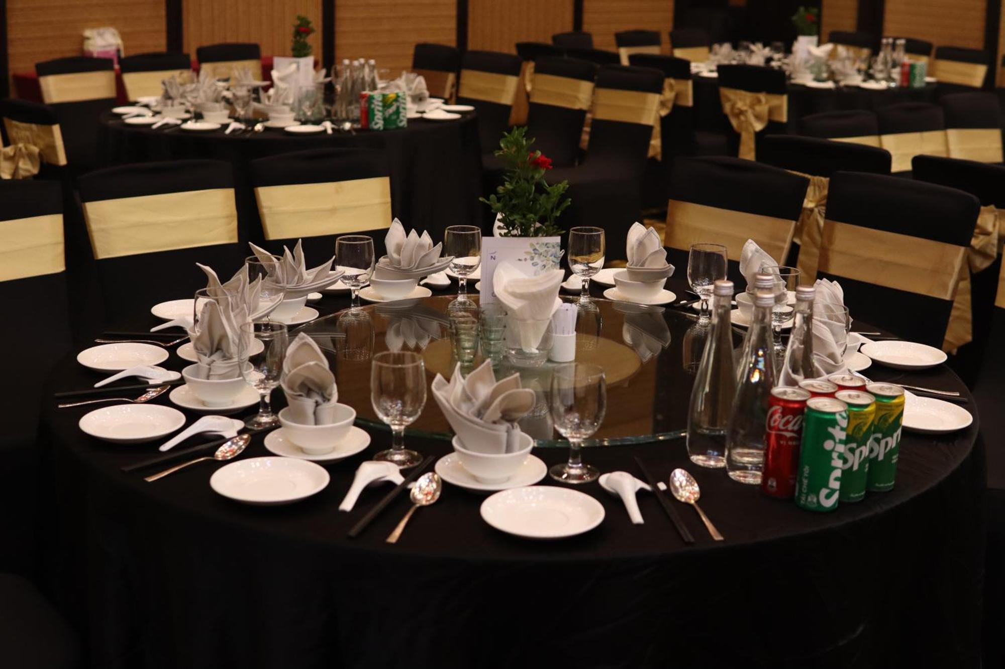 Novotel Bay Hotel