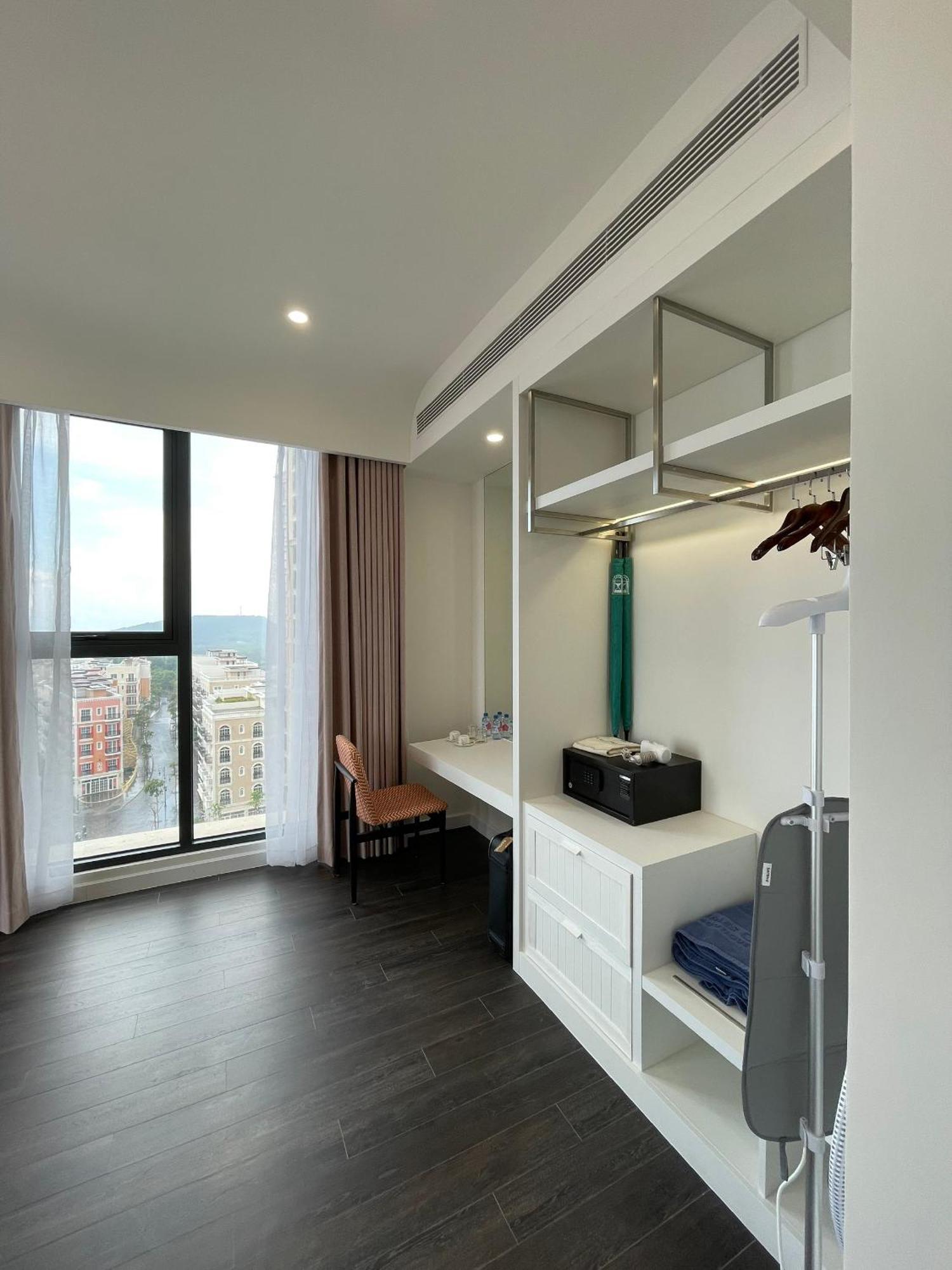 Times Corner Sorrento Boutique Hotel 3*