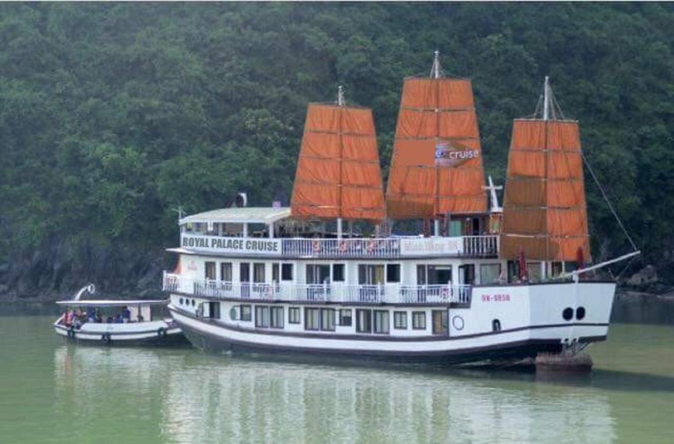 Royal Palace Cruise  Ha Long