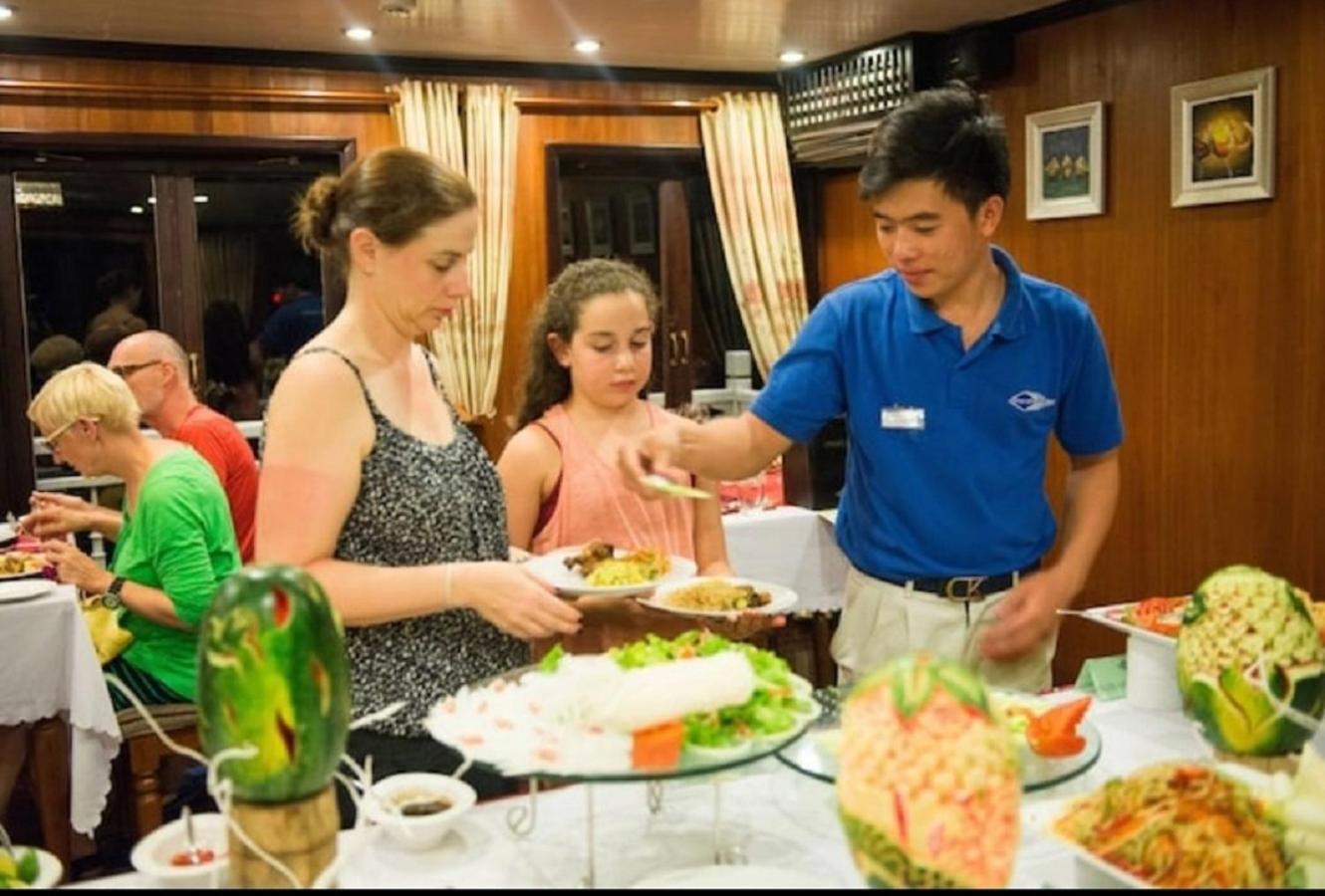Royal Palace Cruise  4*