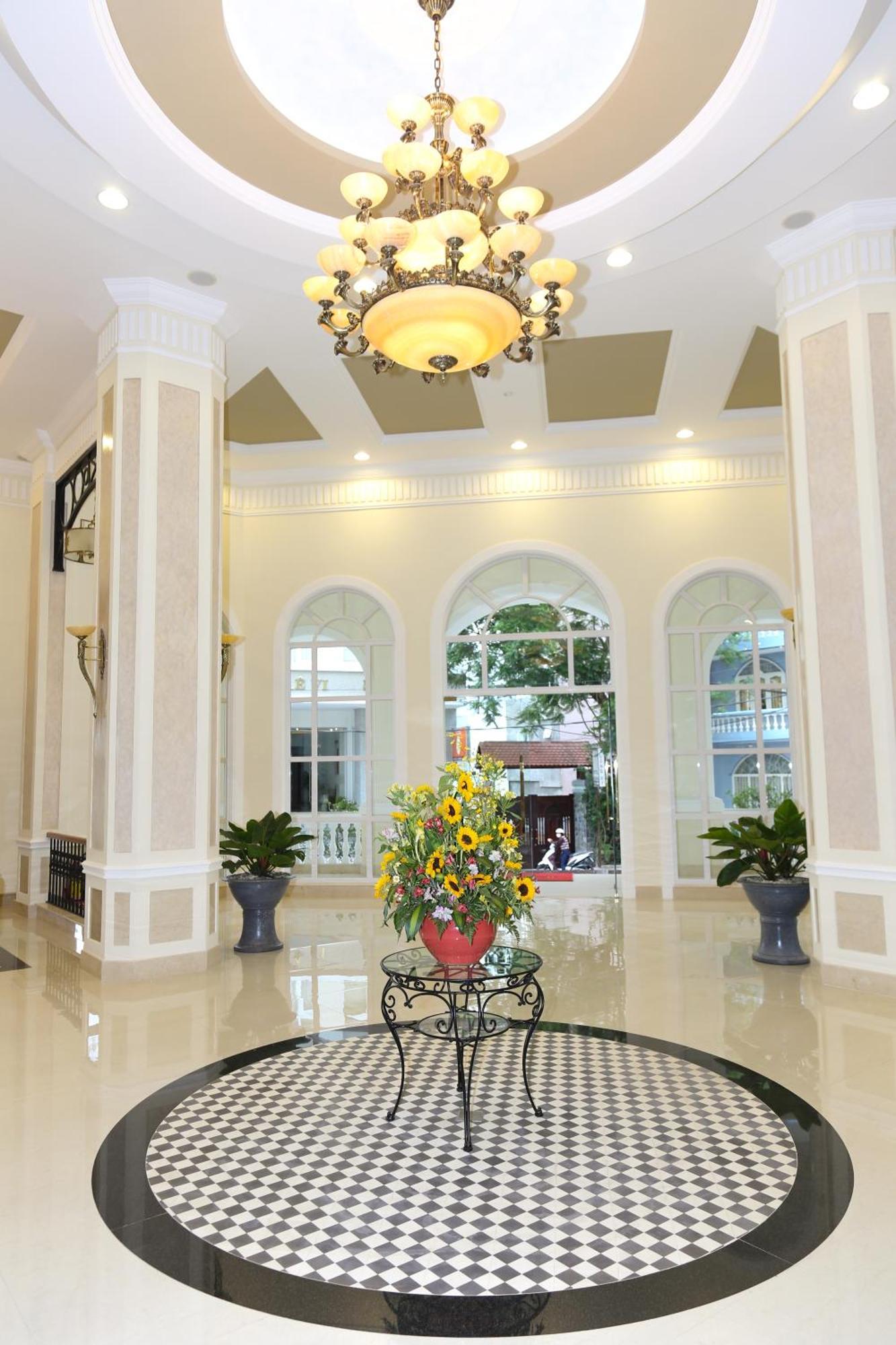 Hotel Iris Da Lat