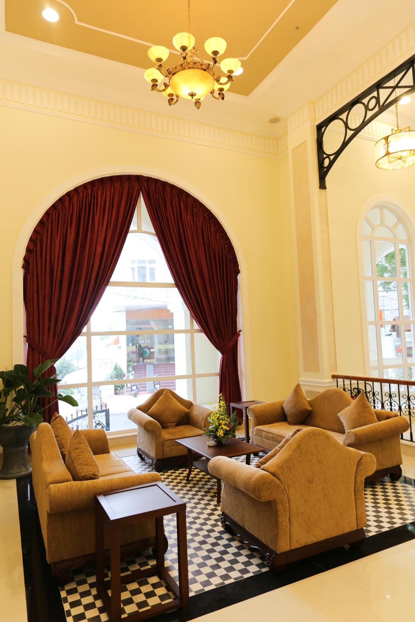 Hotel Iris Da Lat