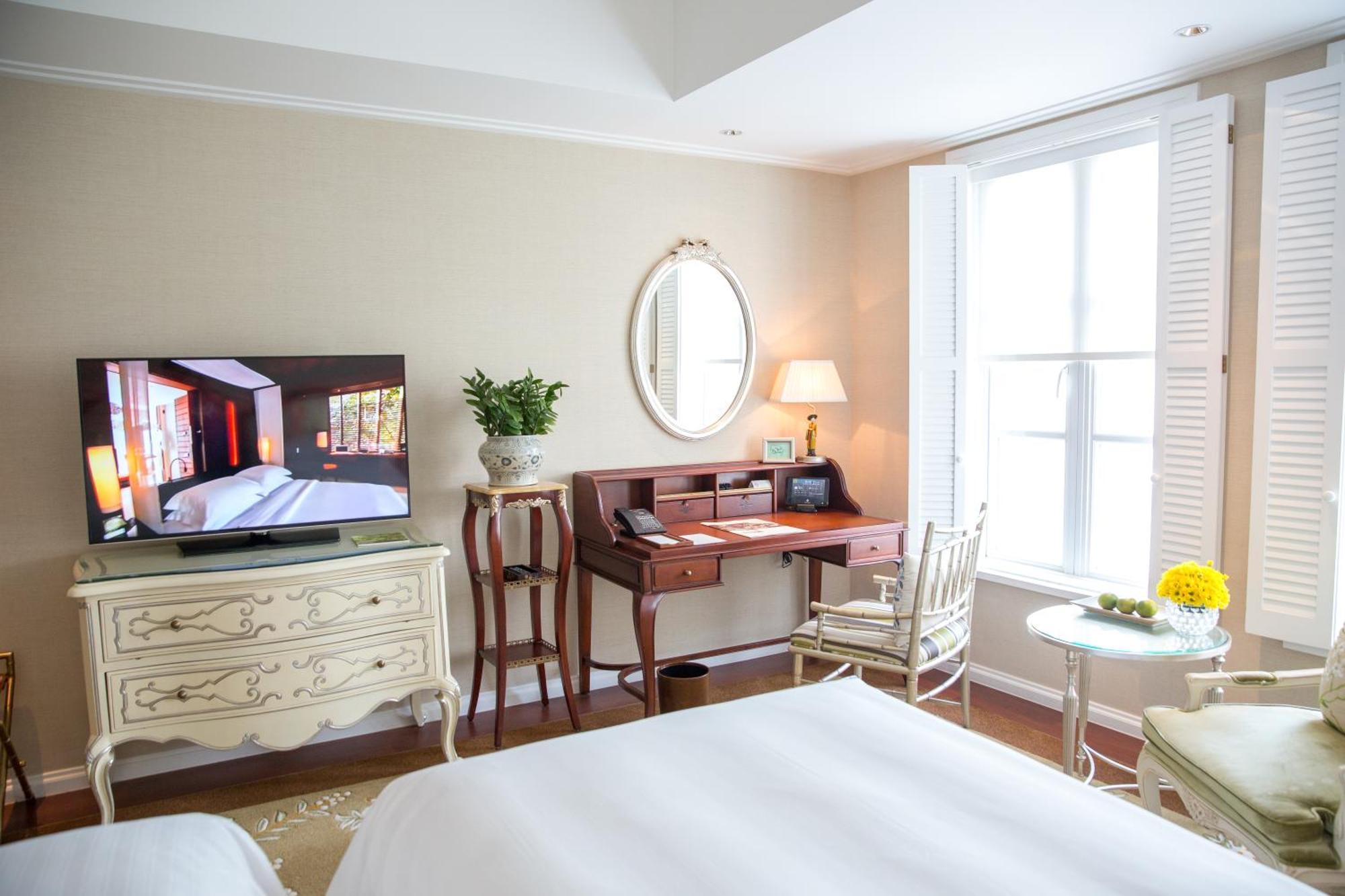 Khách sạn Park Hyatt Sài Gòn
