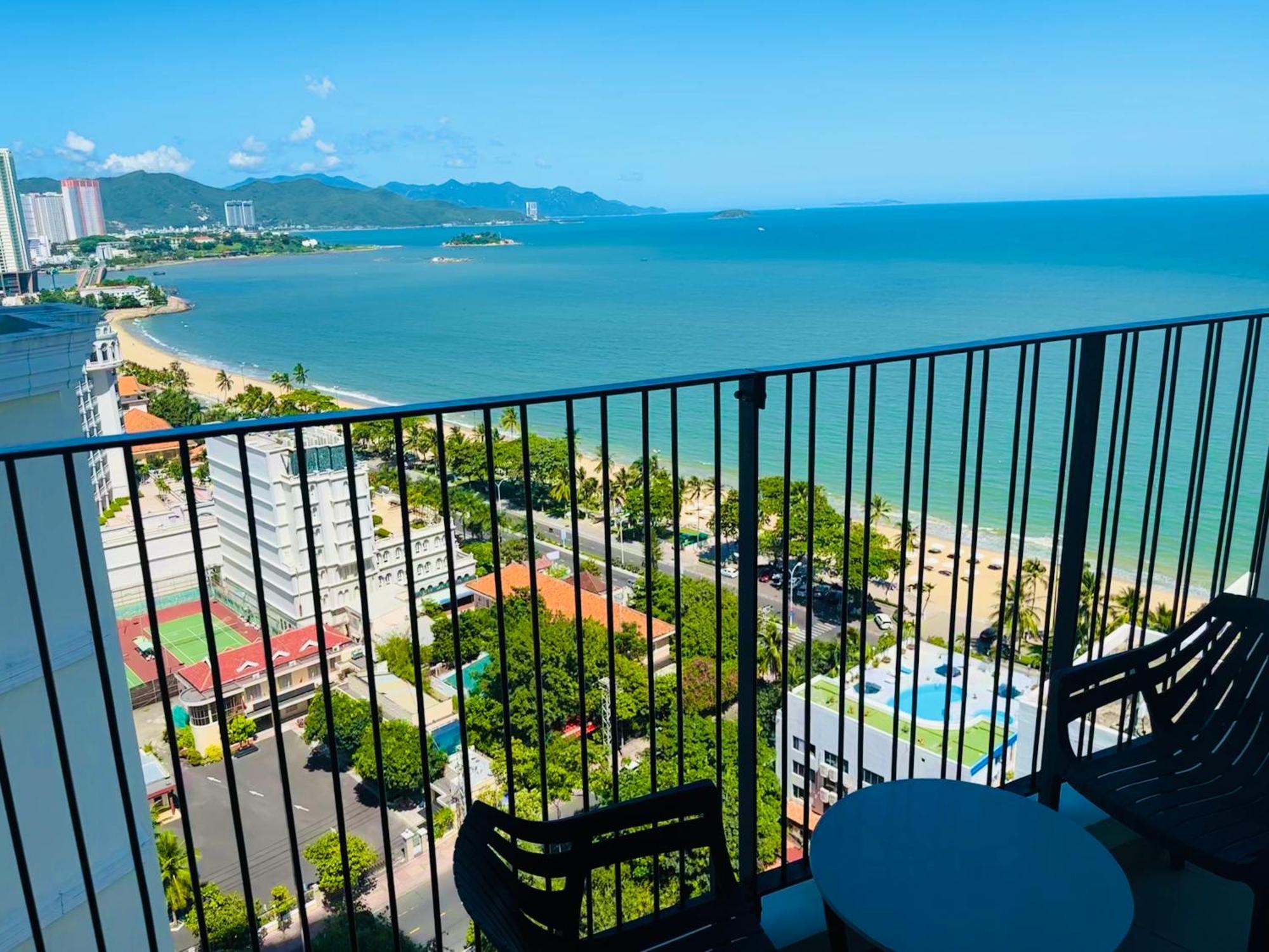 Gold Coast Luxury - Ocean View Nha Trang