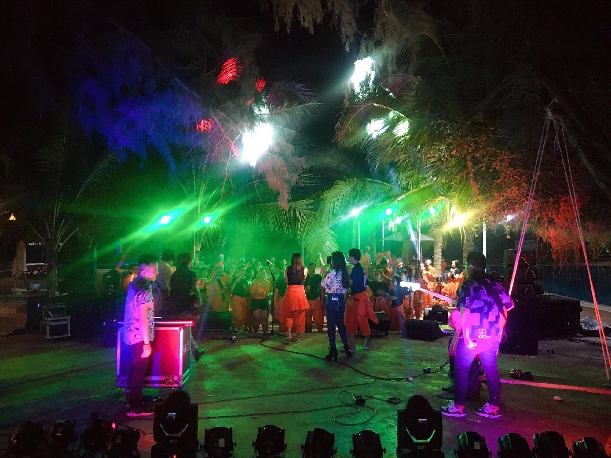 Resort Cam Binh La Gi