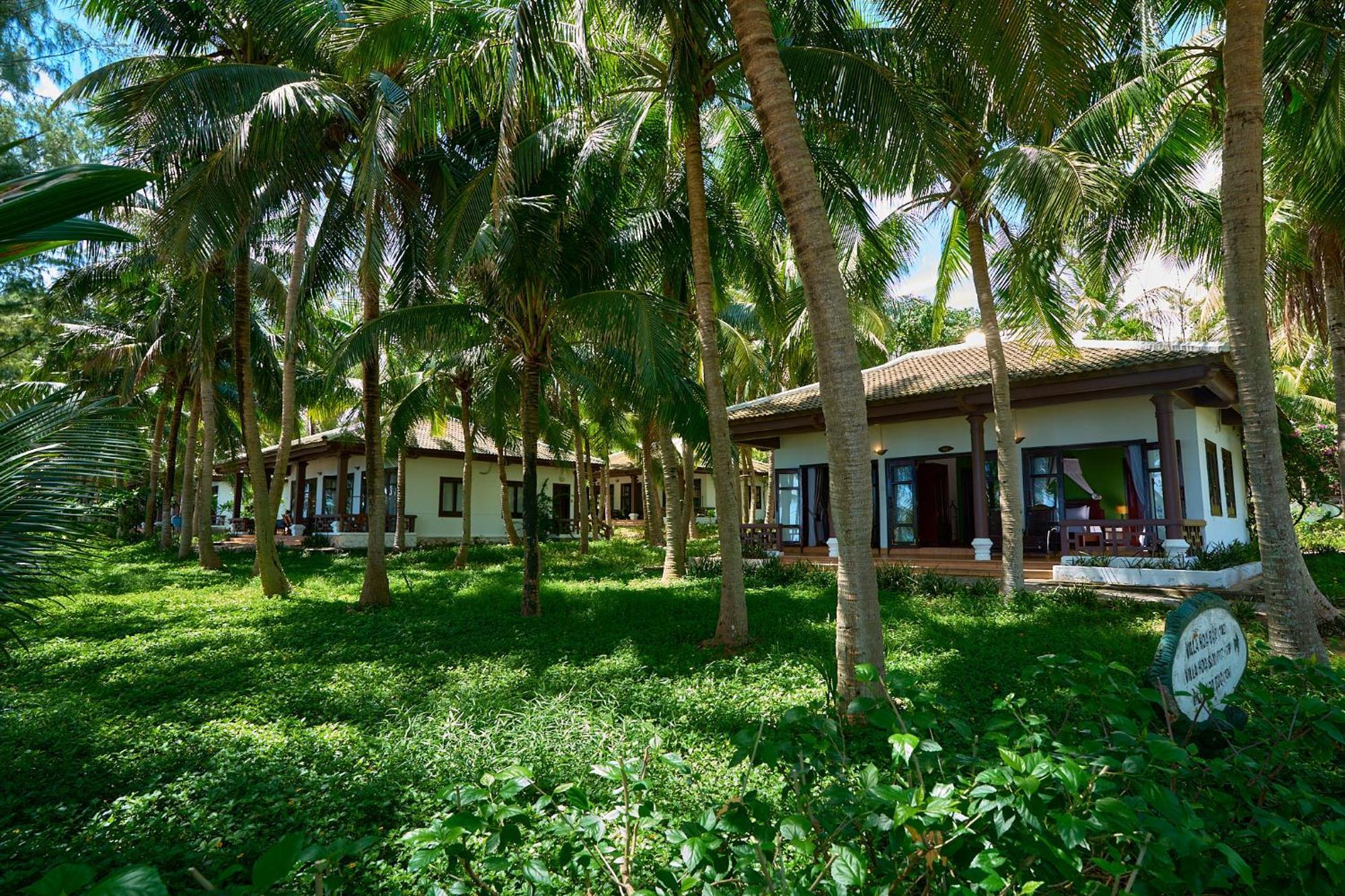 Resort Lang Co Beach Resort 4*