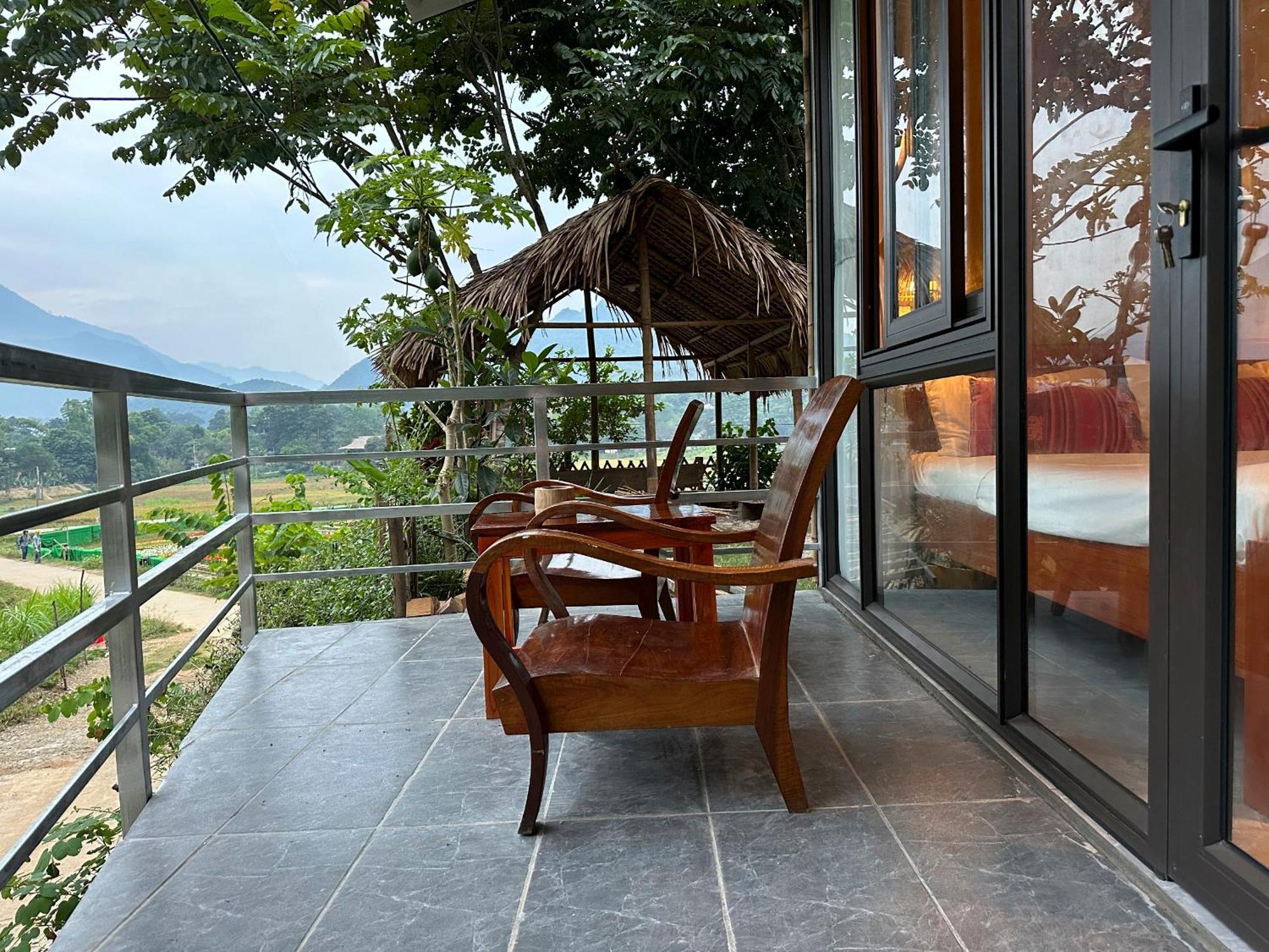 Nha Tan - And Tours Homestay Mai Chau