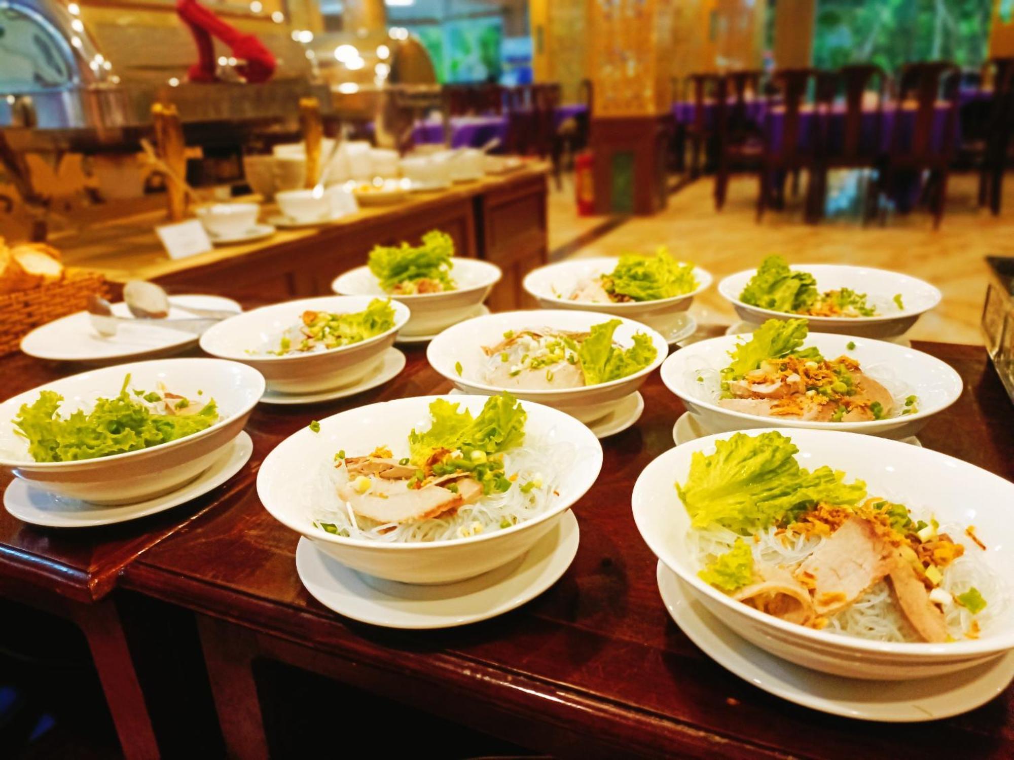 Linh Phuong 8 - 24 Hotel