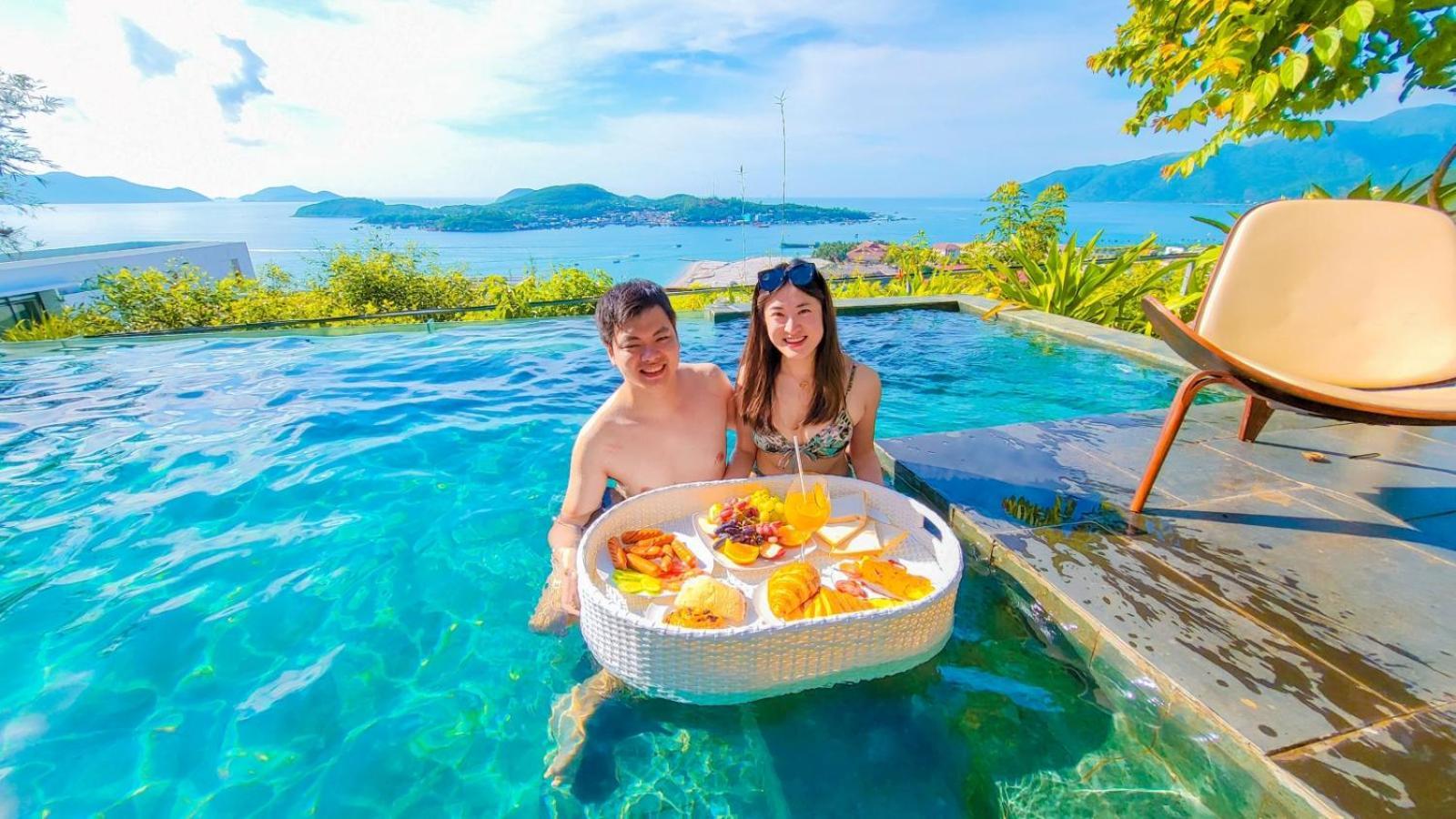 Biệt thự Oceanfront Luxury Anh Nguyen *