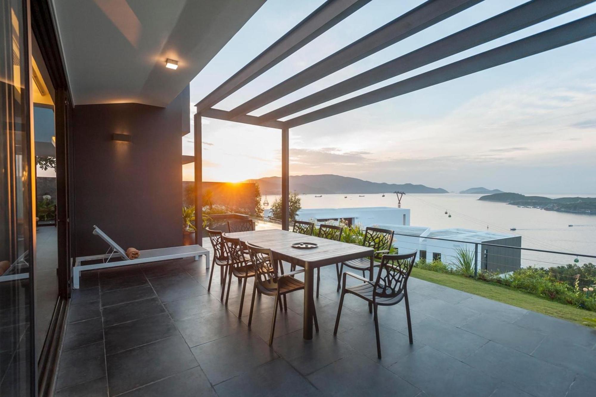 Ocean Front Biệt thự