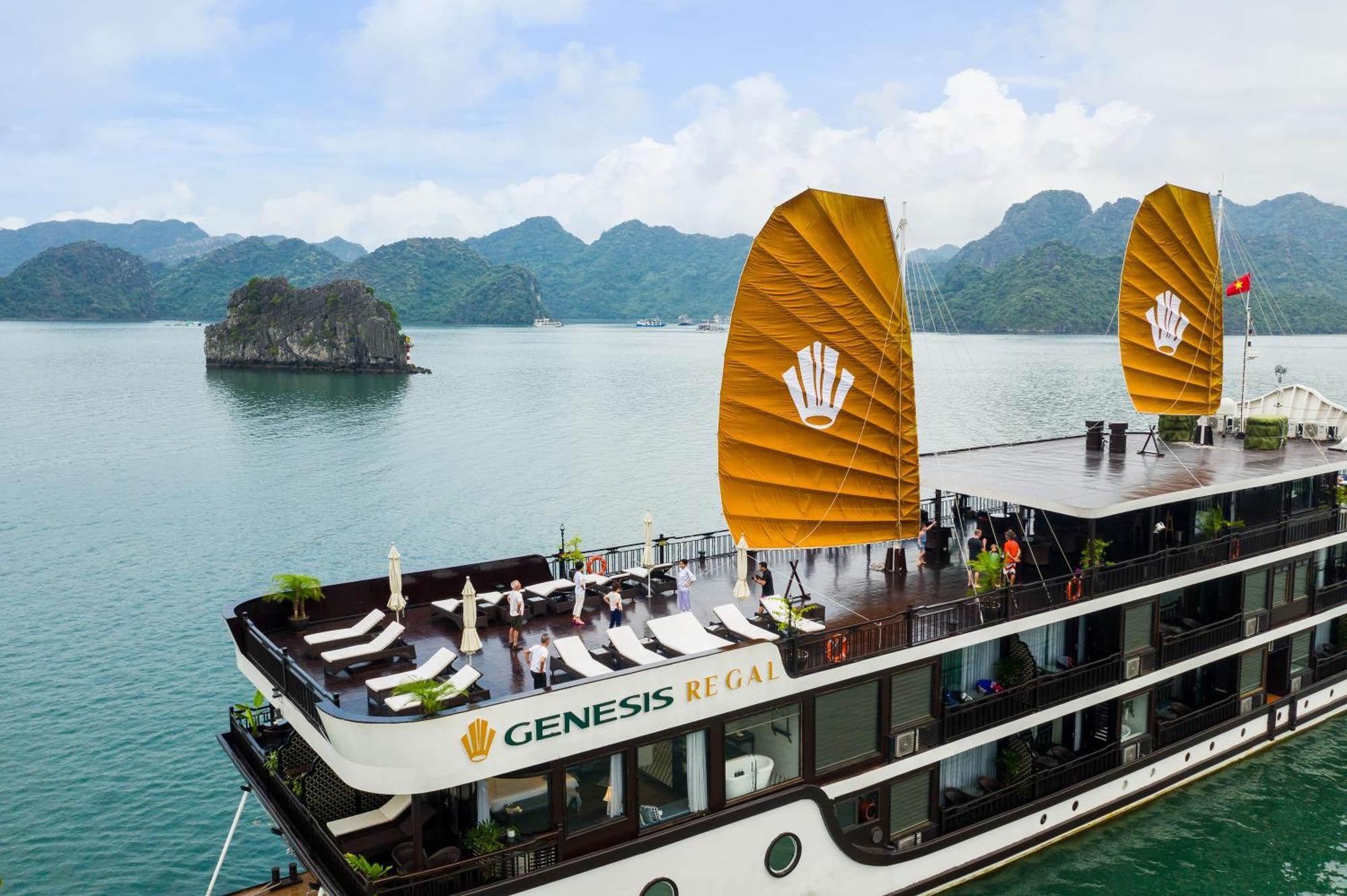 Genesis Luxury Regal Cruises  5*