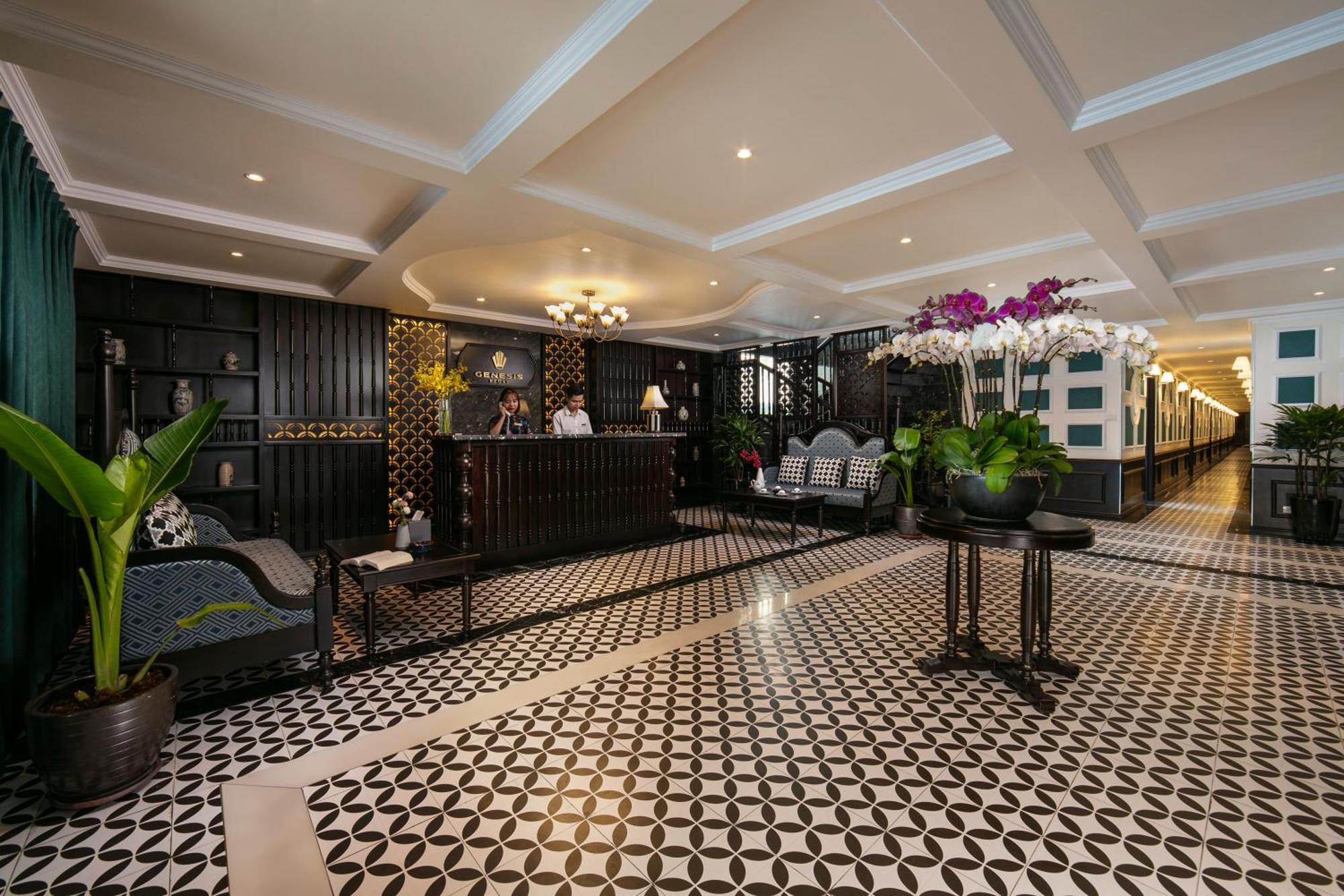 Genesis Luxury Regal Cruises  Ha Long