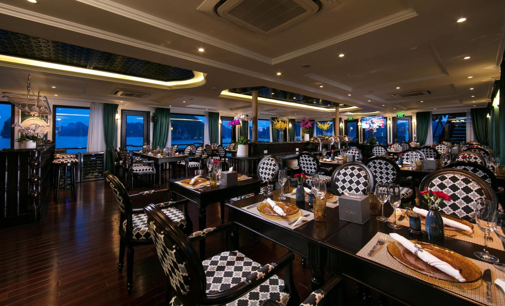 Genesis Luxury Regal Cruises 