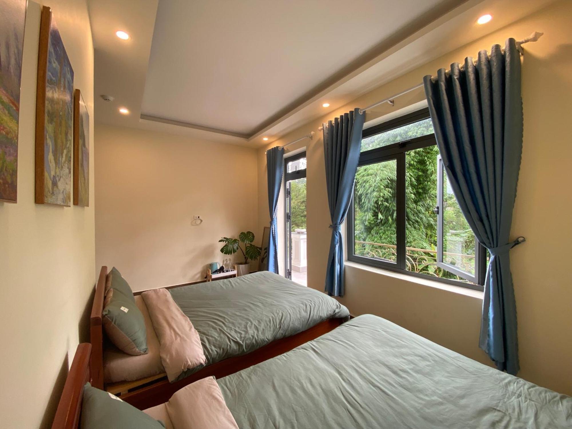 D 2 Guest house