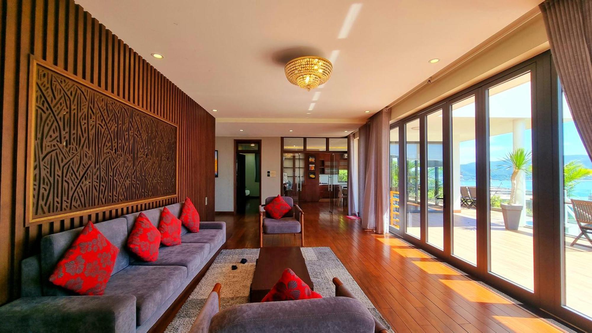 The Hill Ocean With 5 Bedrooms And Infinity Pool Nha Trang