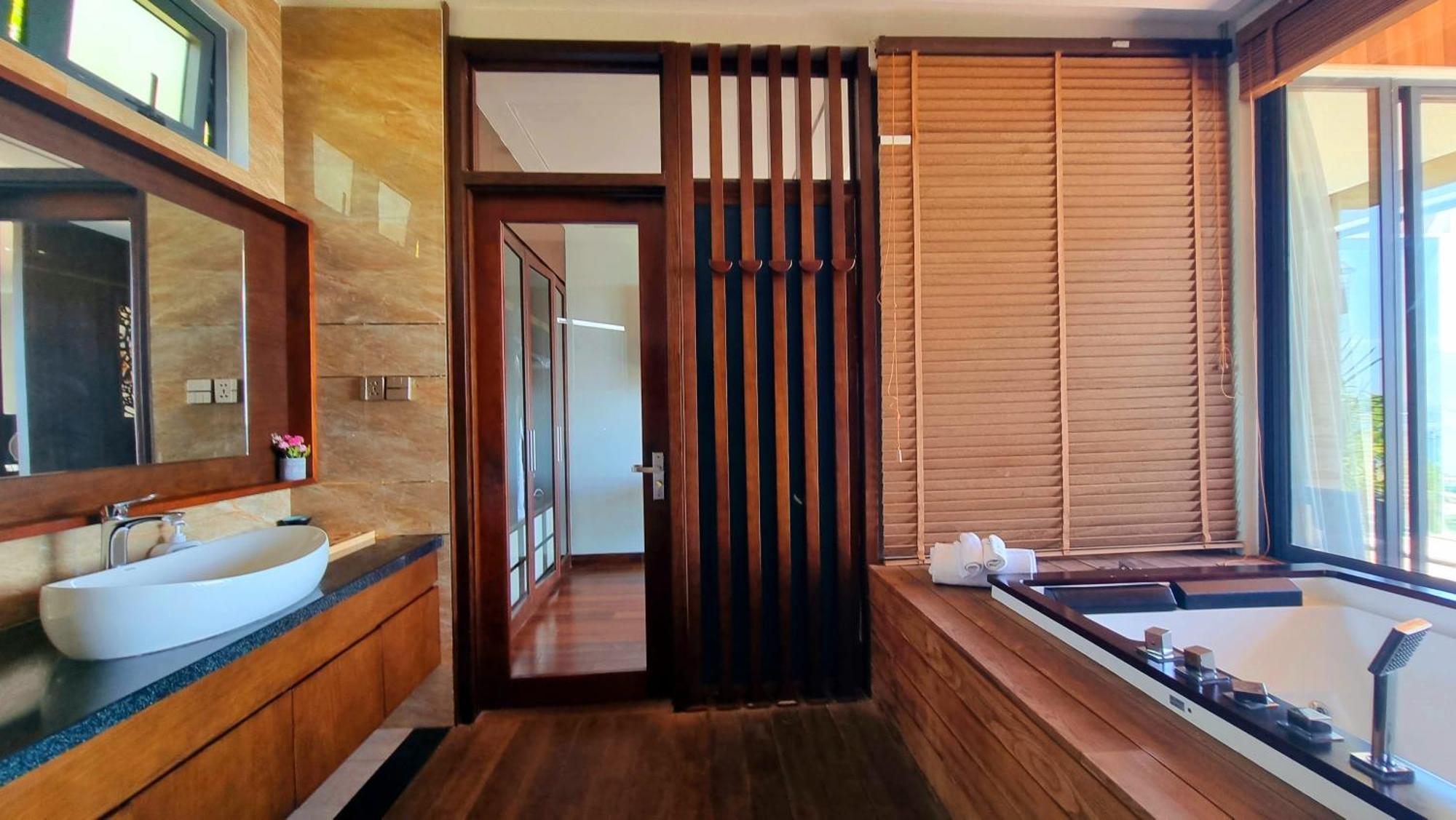 Villa The Hill Ocean With 5 Bedrooms And Infinity Pool *