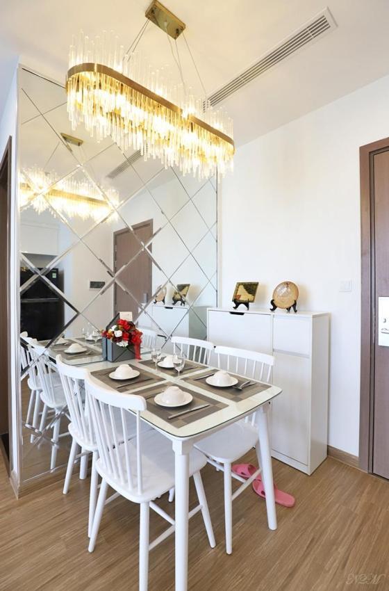 Q's Vinhomes Skylake * Hanoi