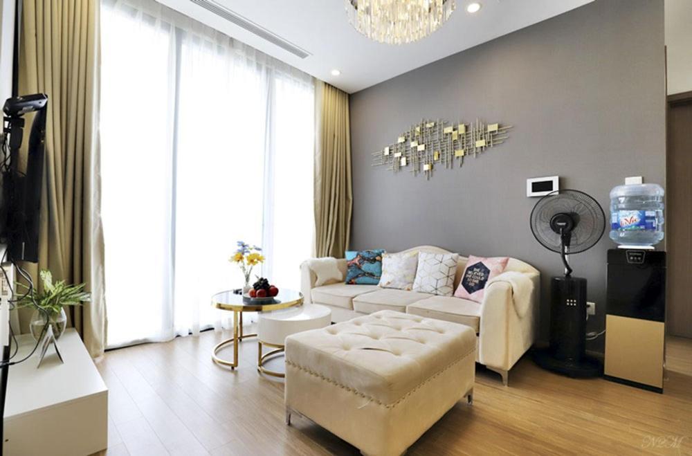 Q's Vinhomes Skylake Apartment