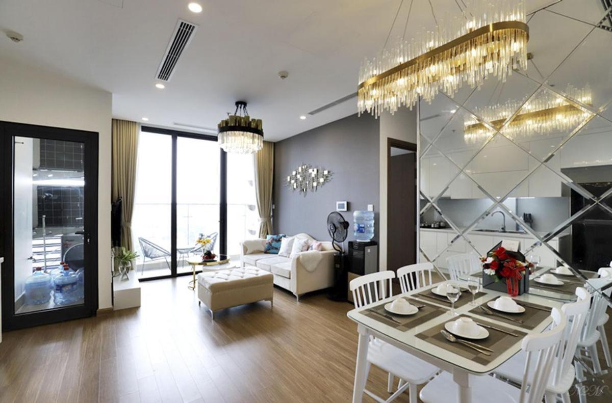 Q's Vinhomes Skylake *