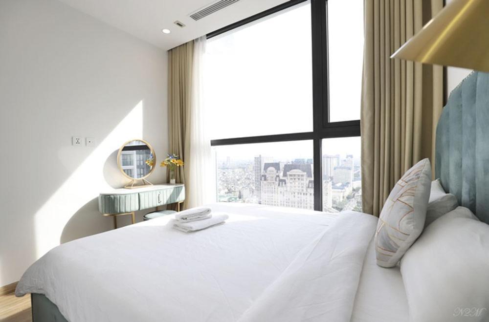 Q's Vinhomes Skylake Apartment