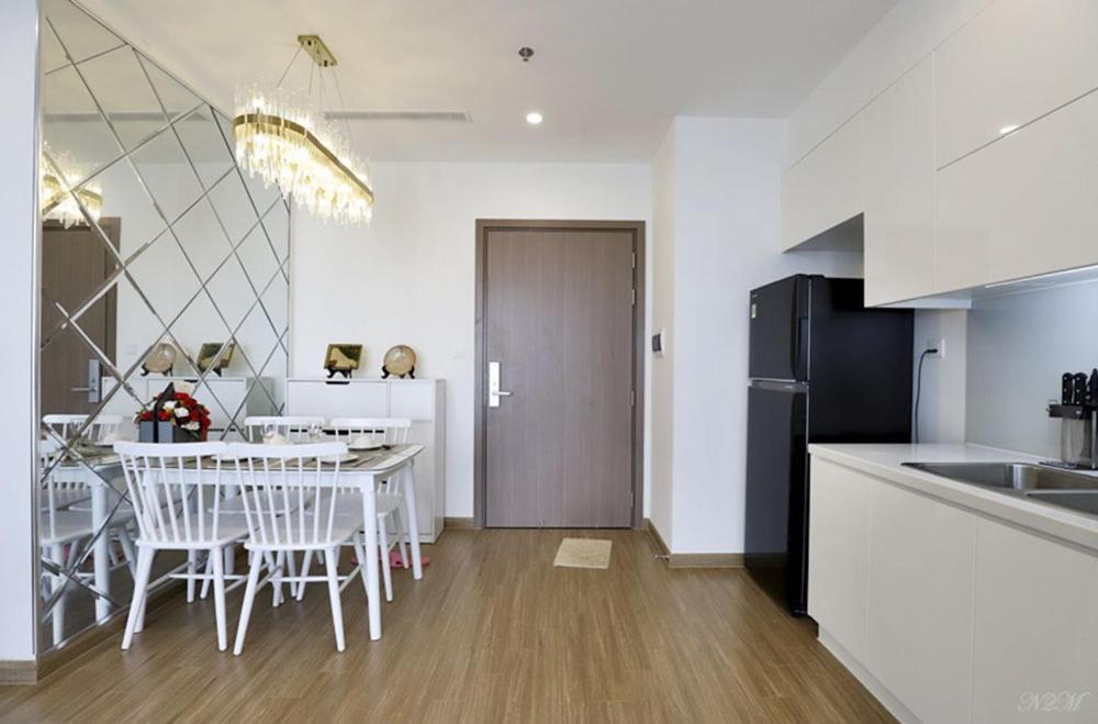 Apartment Q's Vinhomes Skylake *