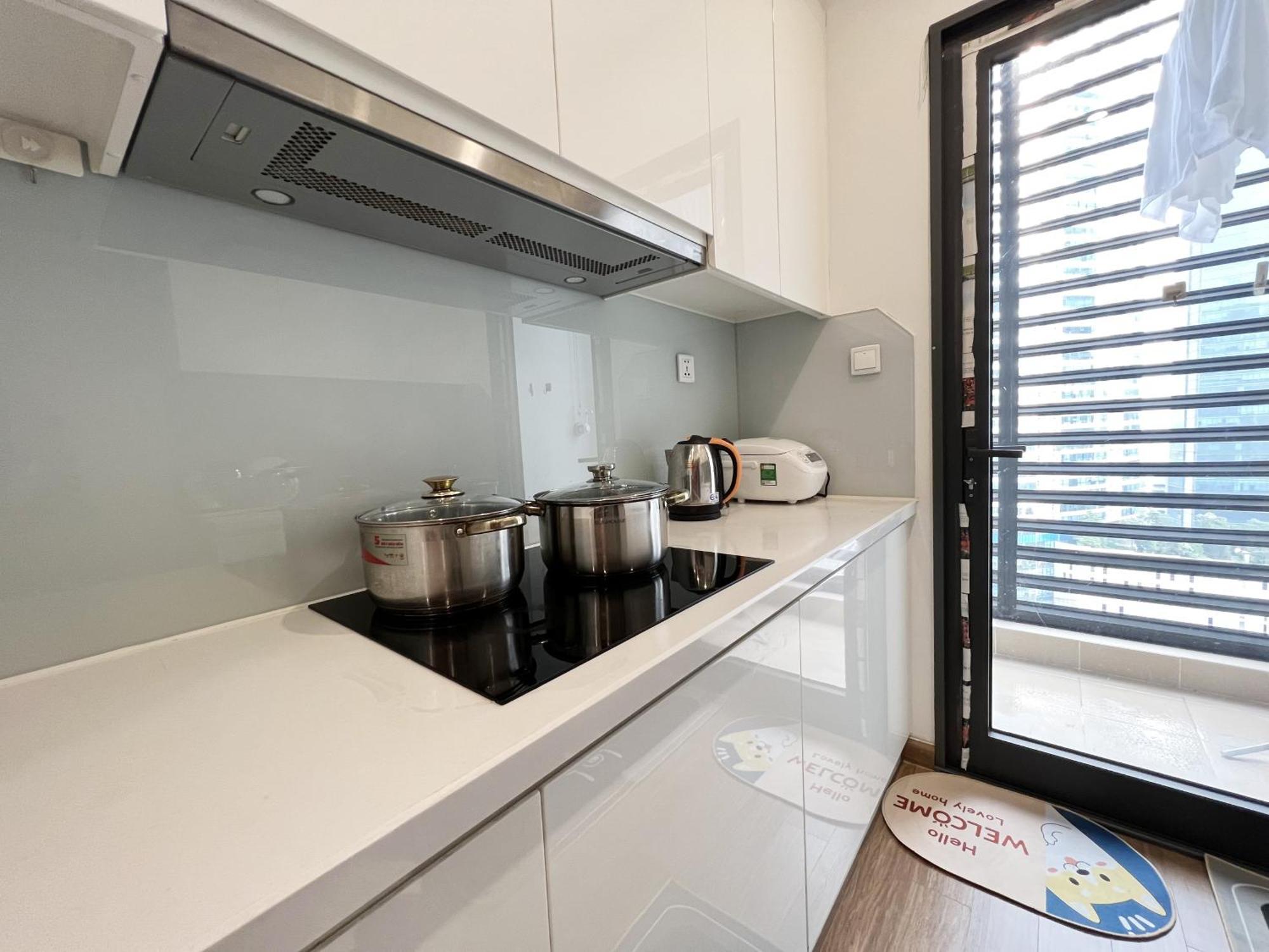 Q's Vinhomes Skylake Apartment