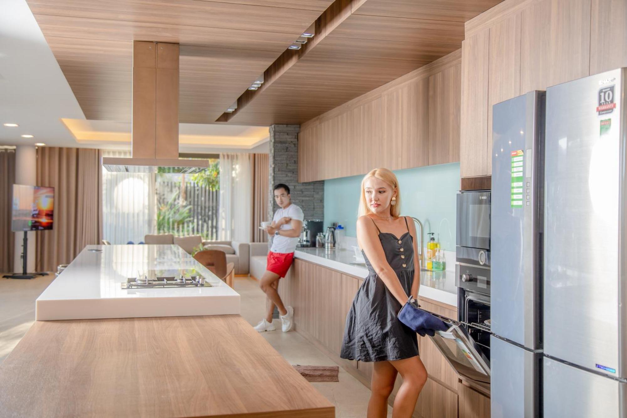 Oceanfront Luxury Anh Nguyen